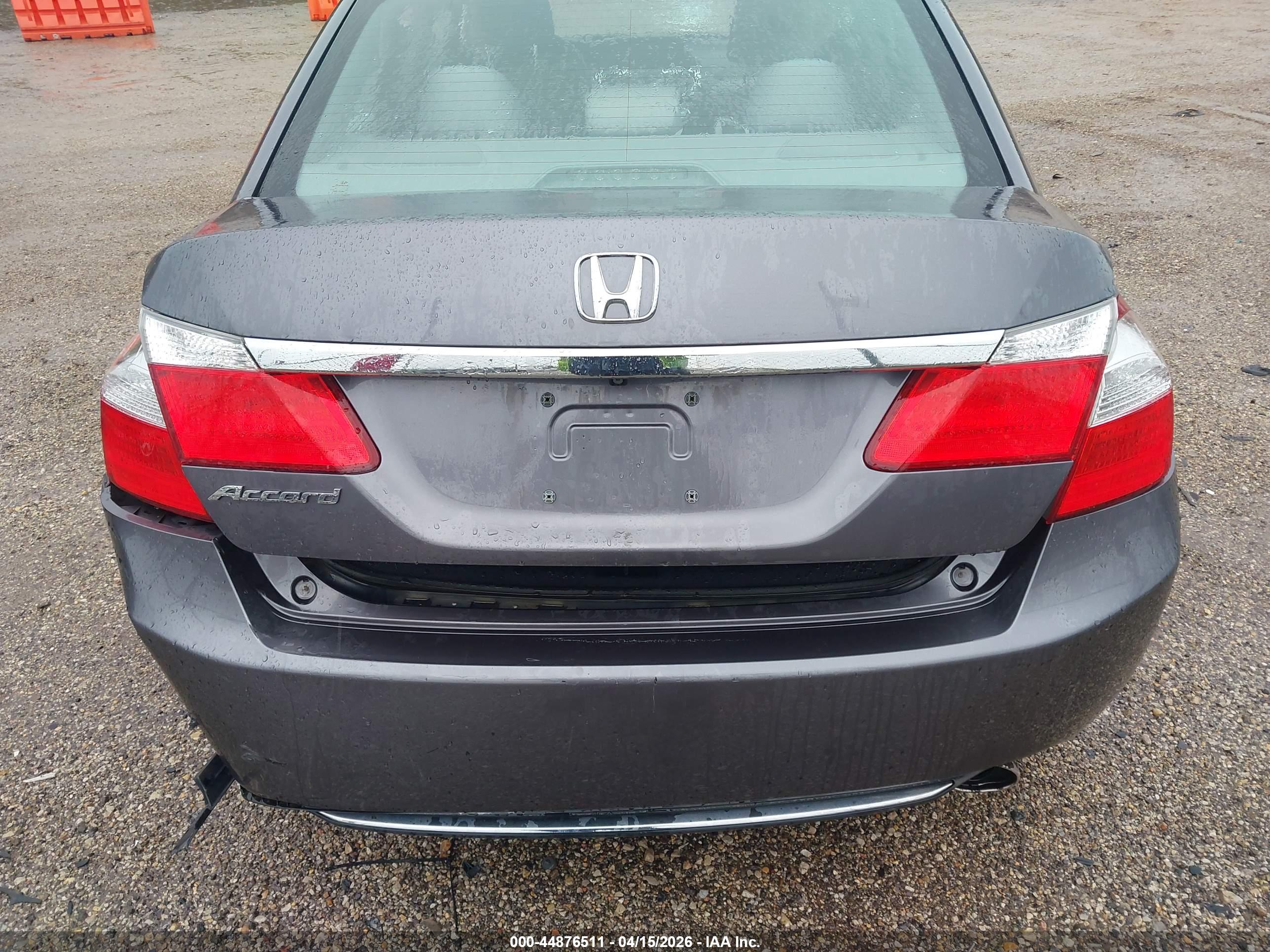 HONDA ACCORD image 6