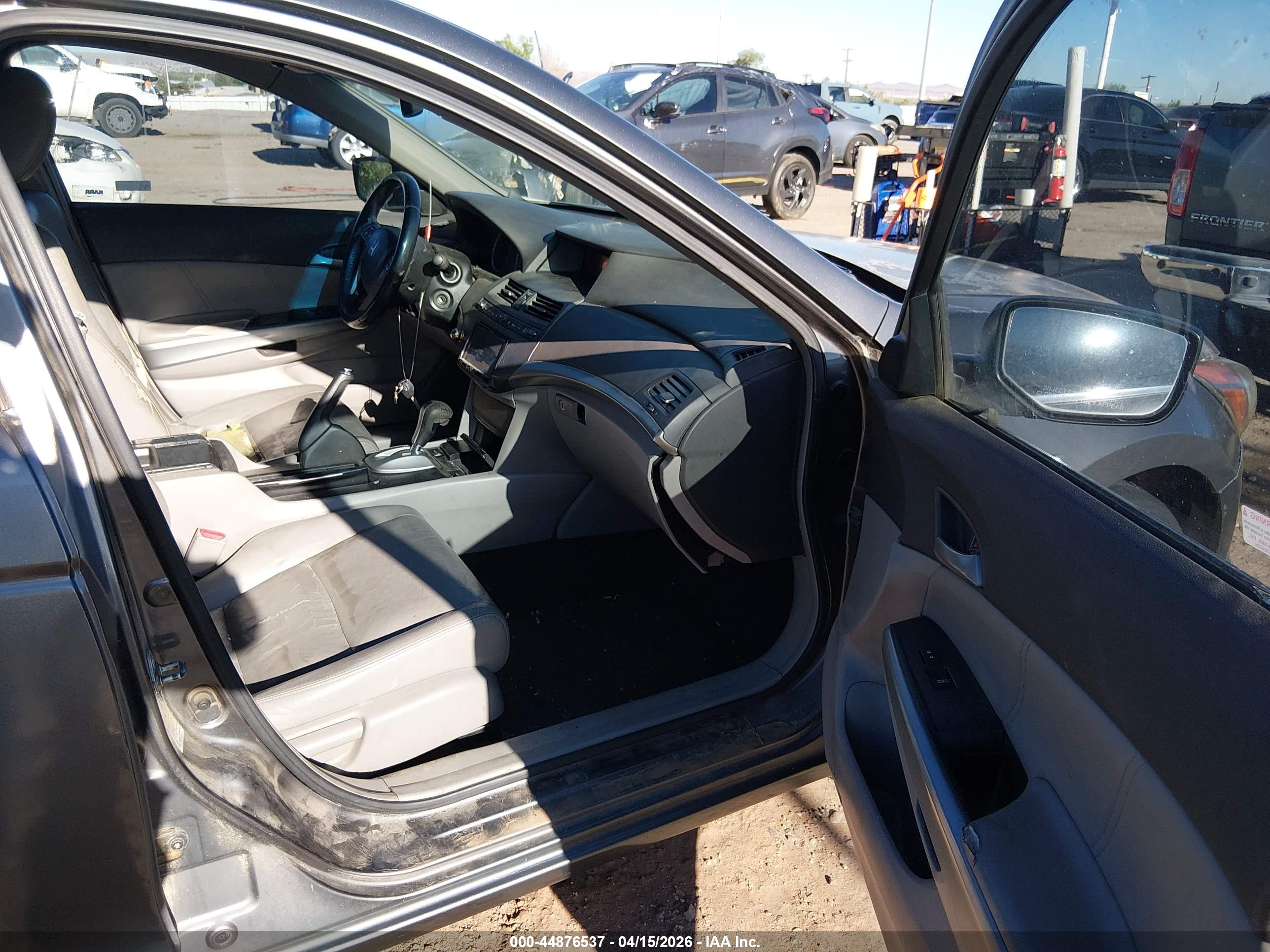 HONDA ACCORD image 5