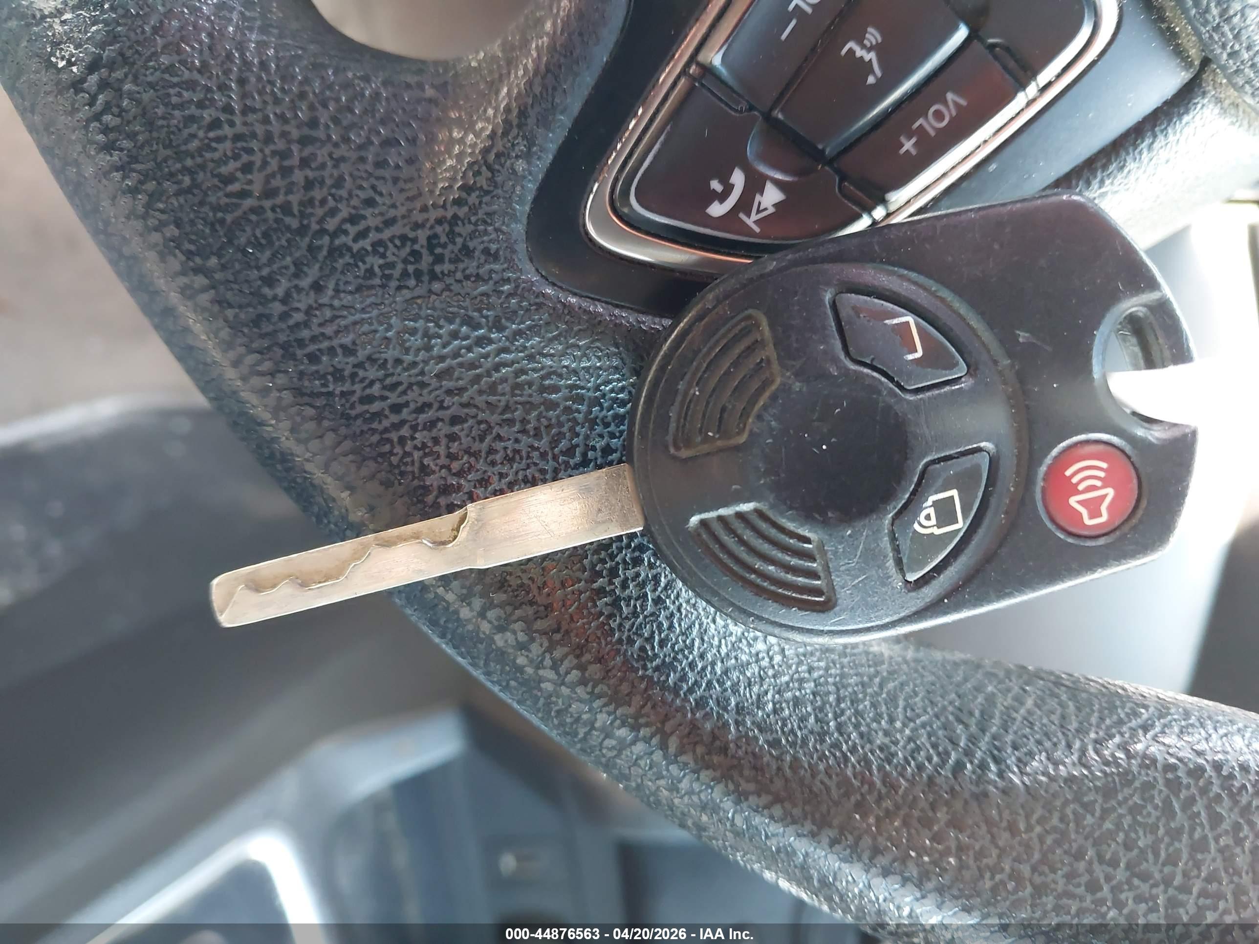 FORD ESCAPE image 11