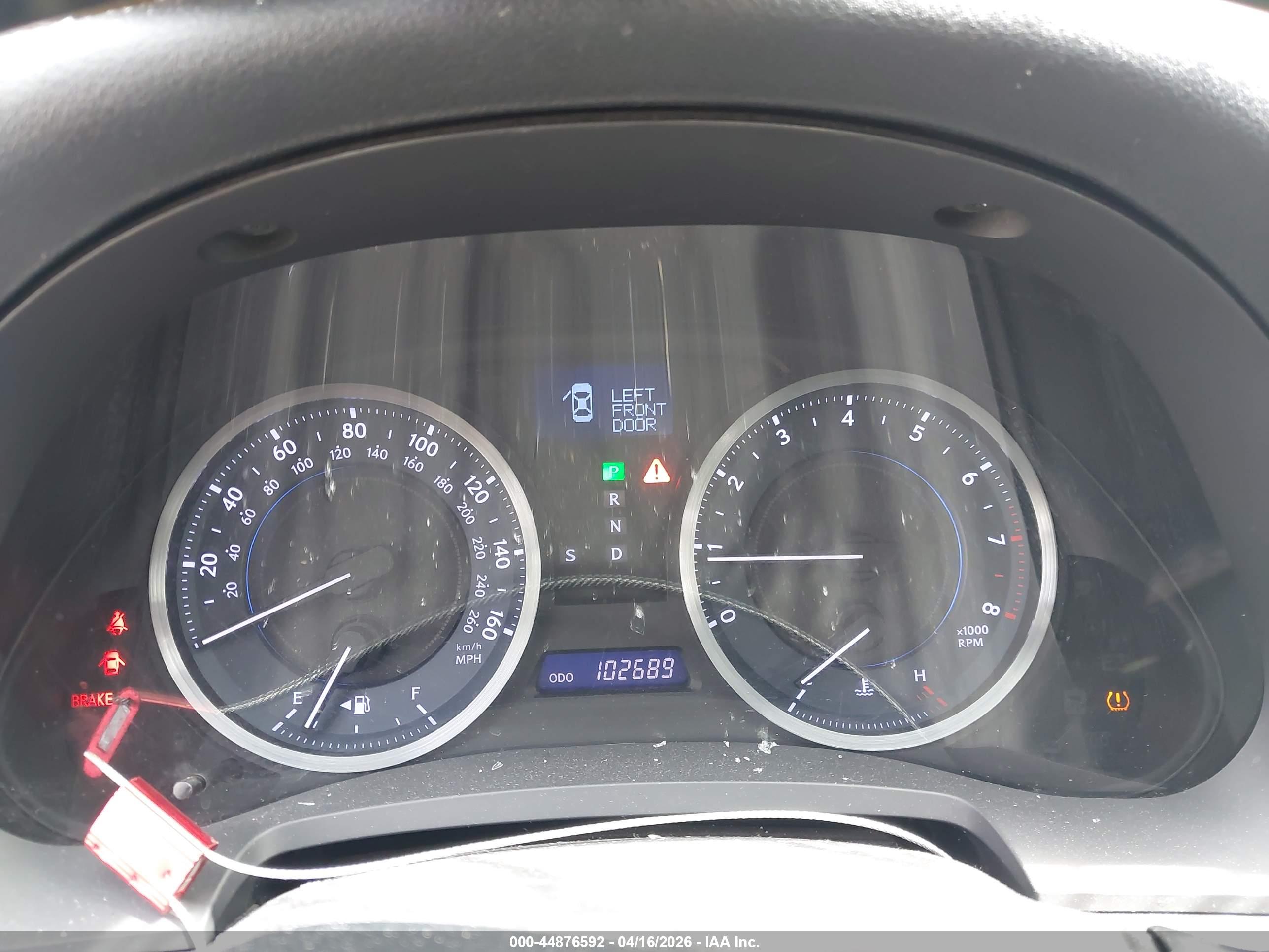 LEXUS IS image 7