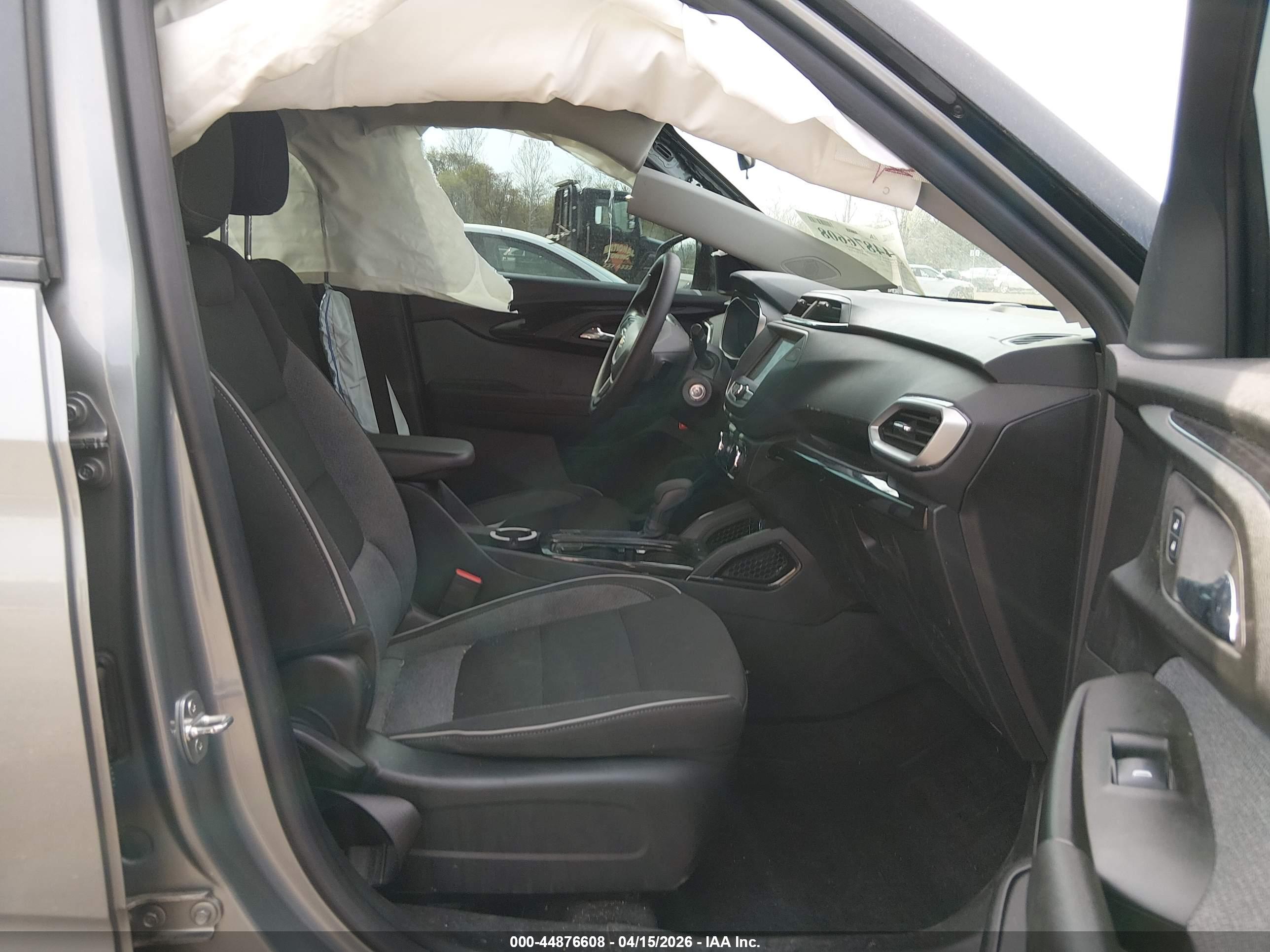 CHEVROLET TRAILBLAZER image 5