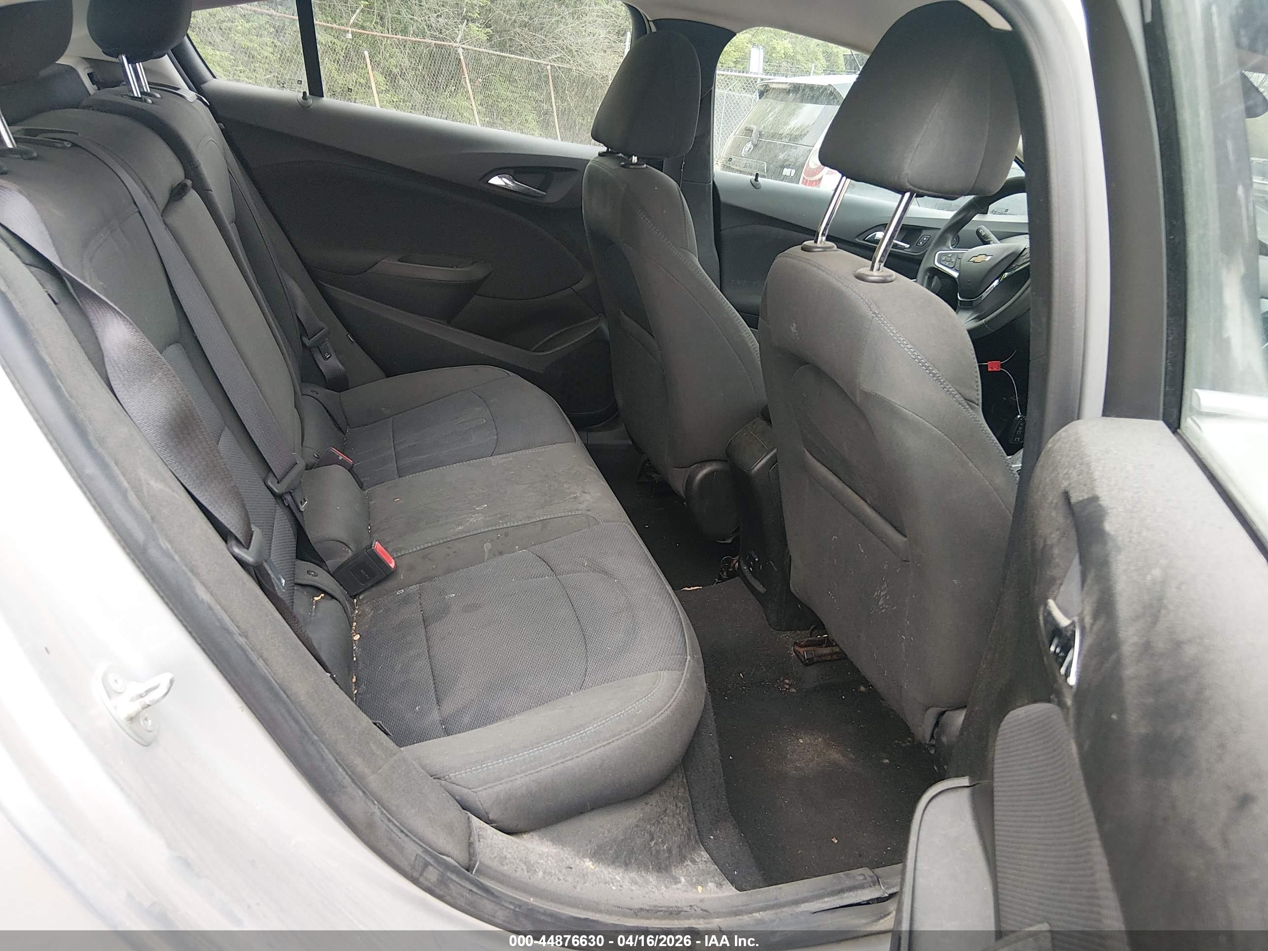 CHEVROLET CRUZE image 8