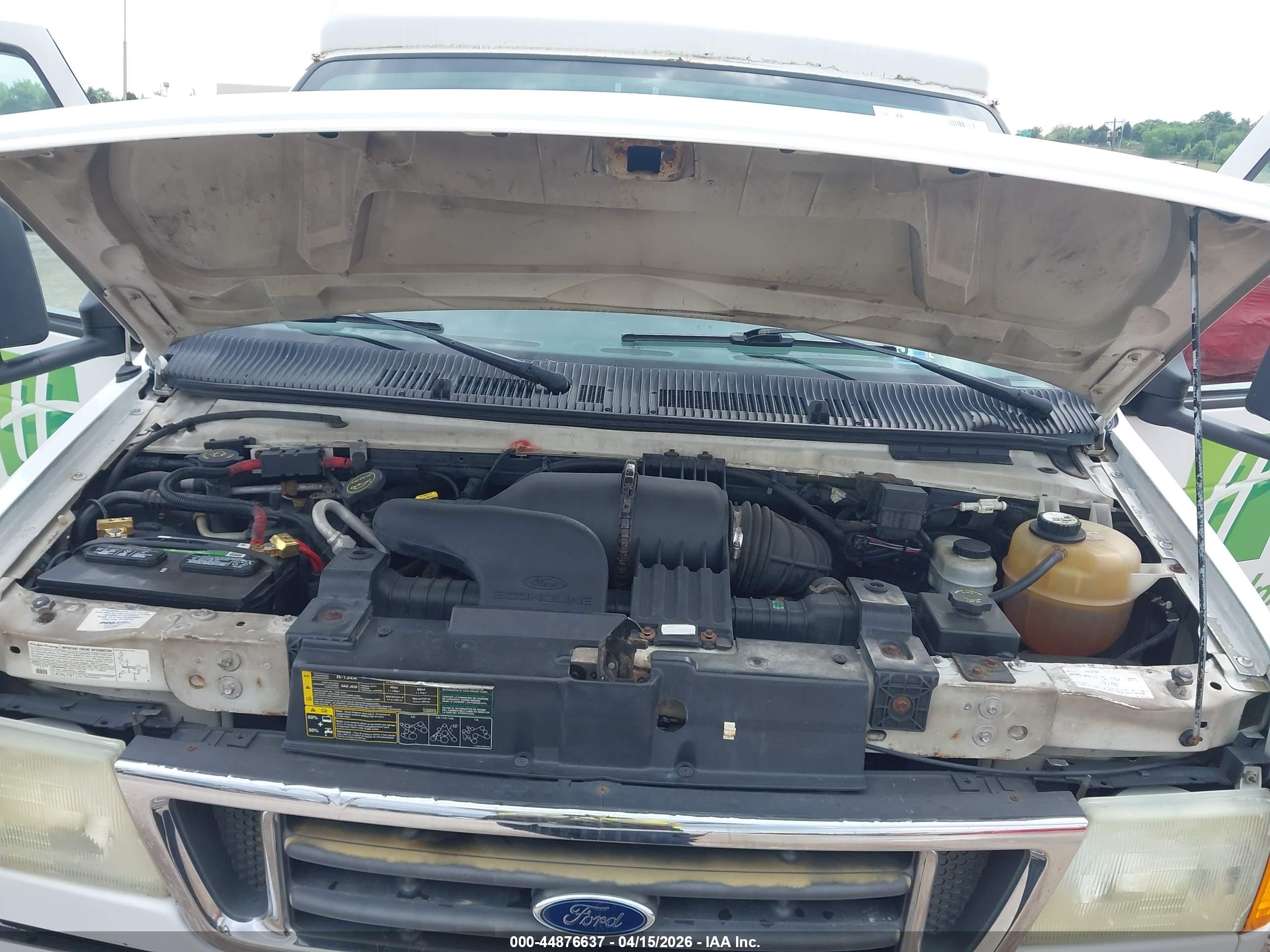 FORD E-350 image 10