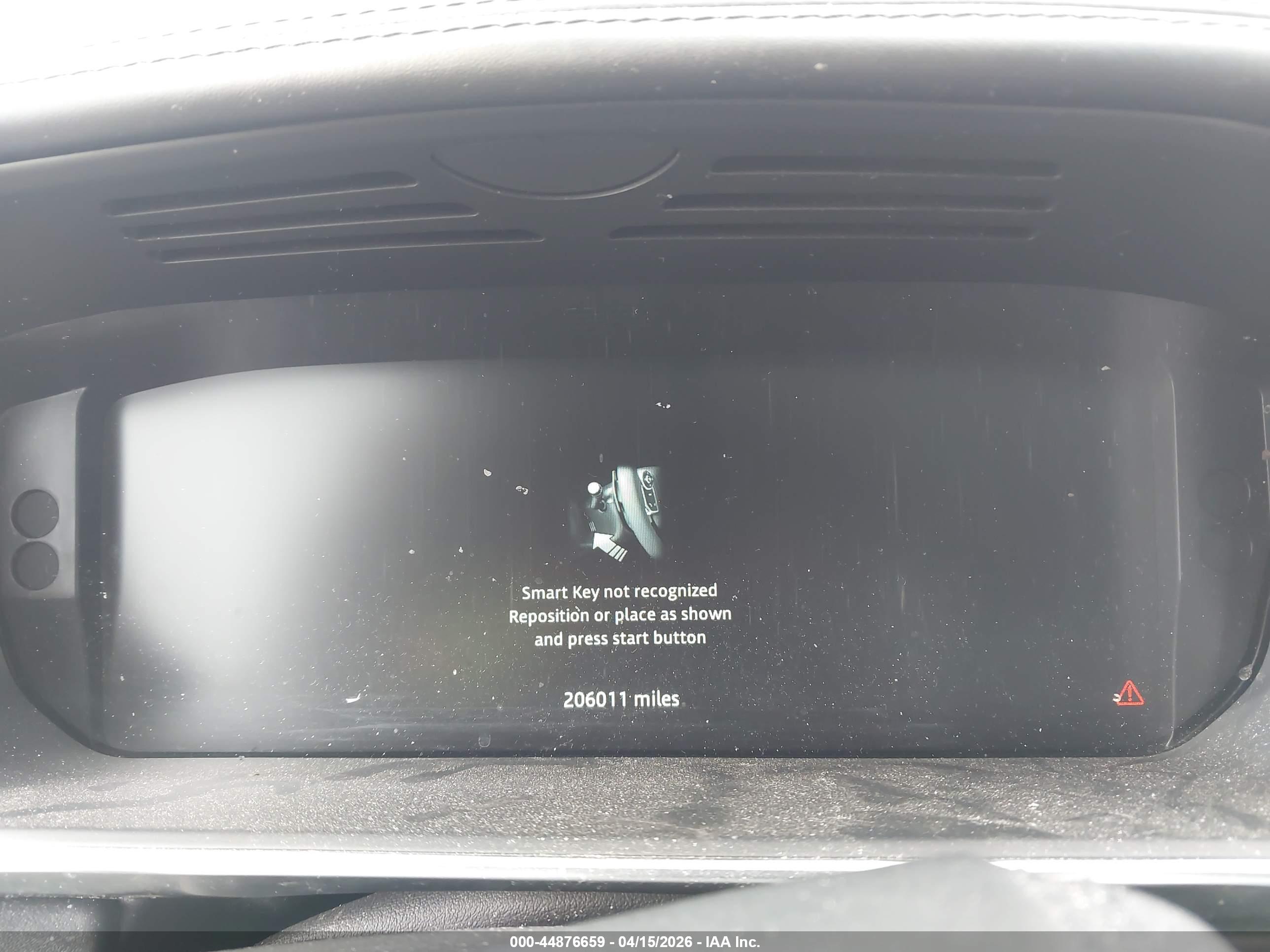 LAND ROVER image 7