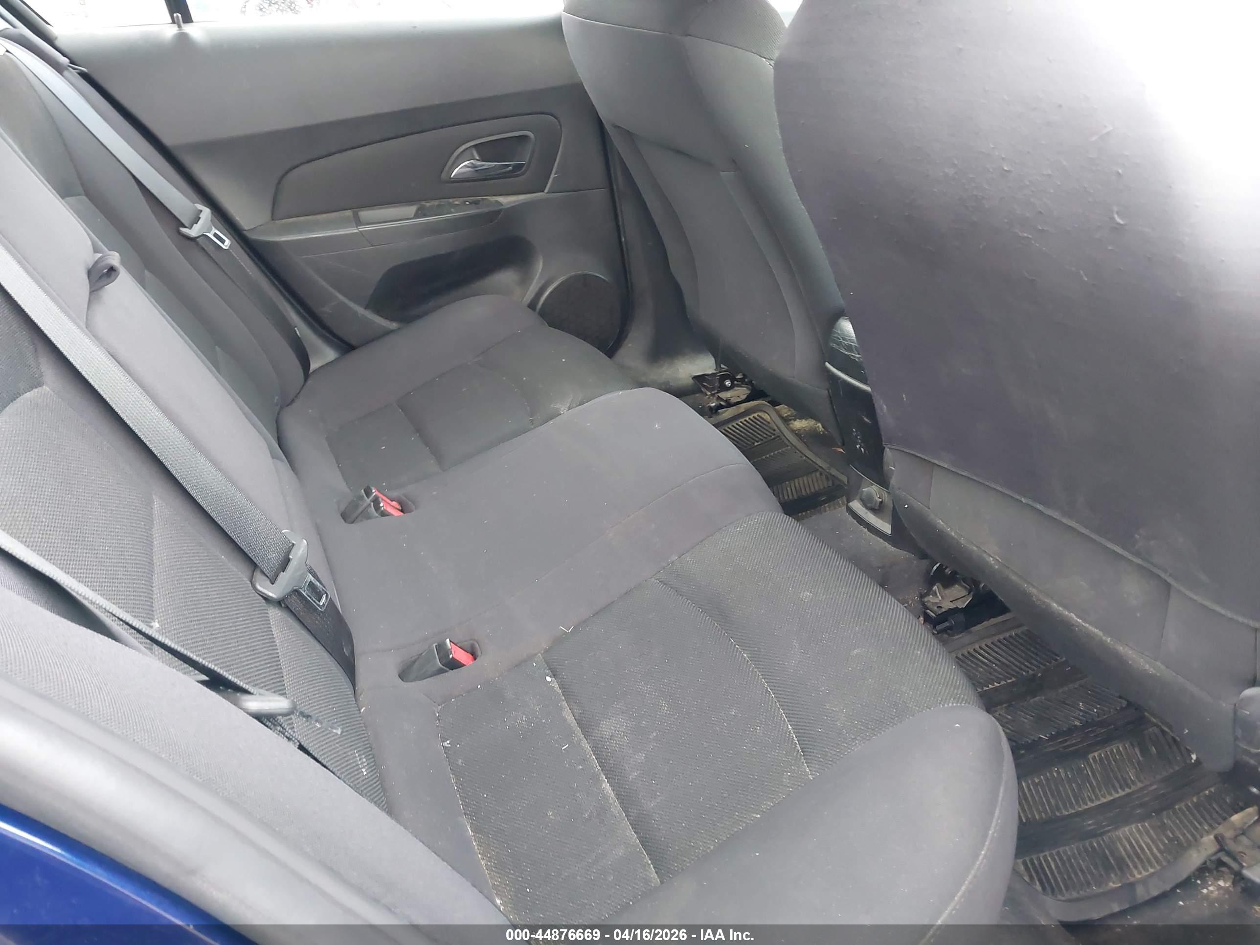 CHEVROLET CRUZE image 8