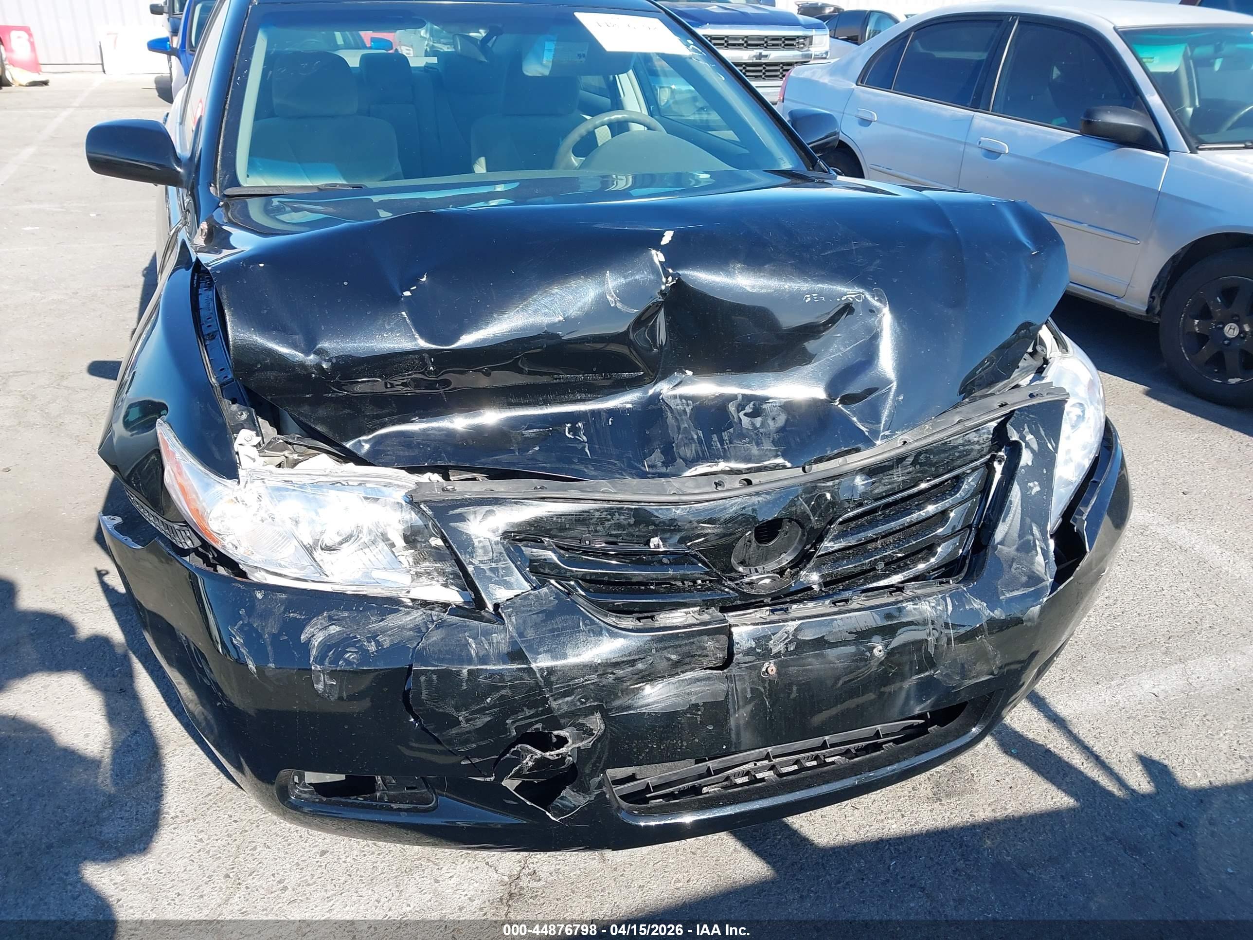 TOYOTA CAMRY image 6