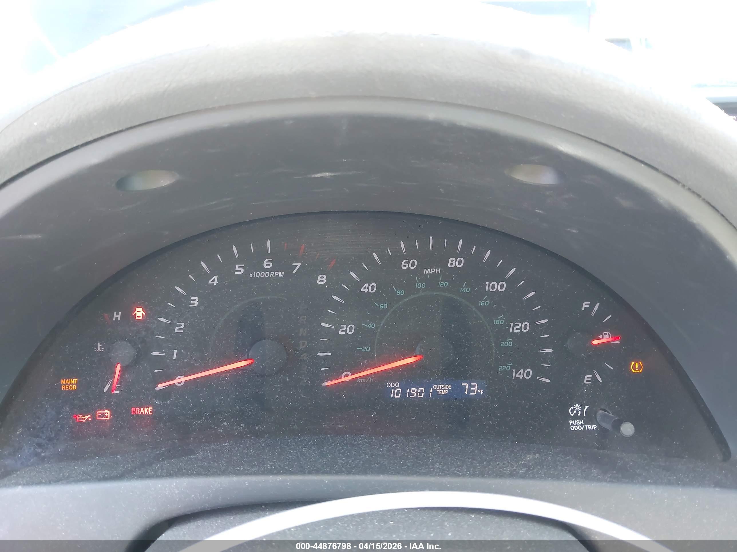 TOYOTA CAMRY image 7