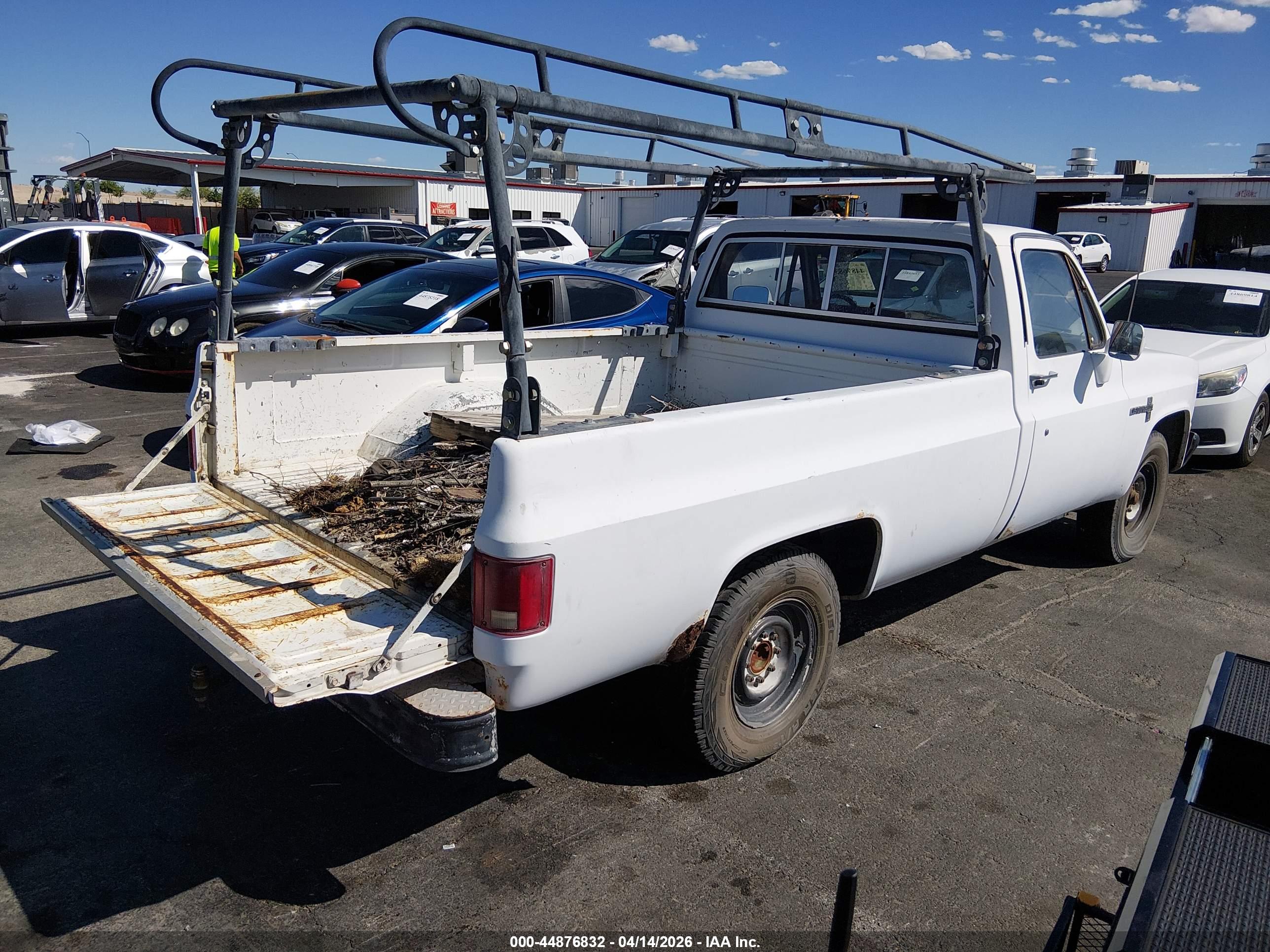 CHEVROLET C20 image 4