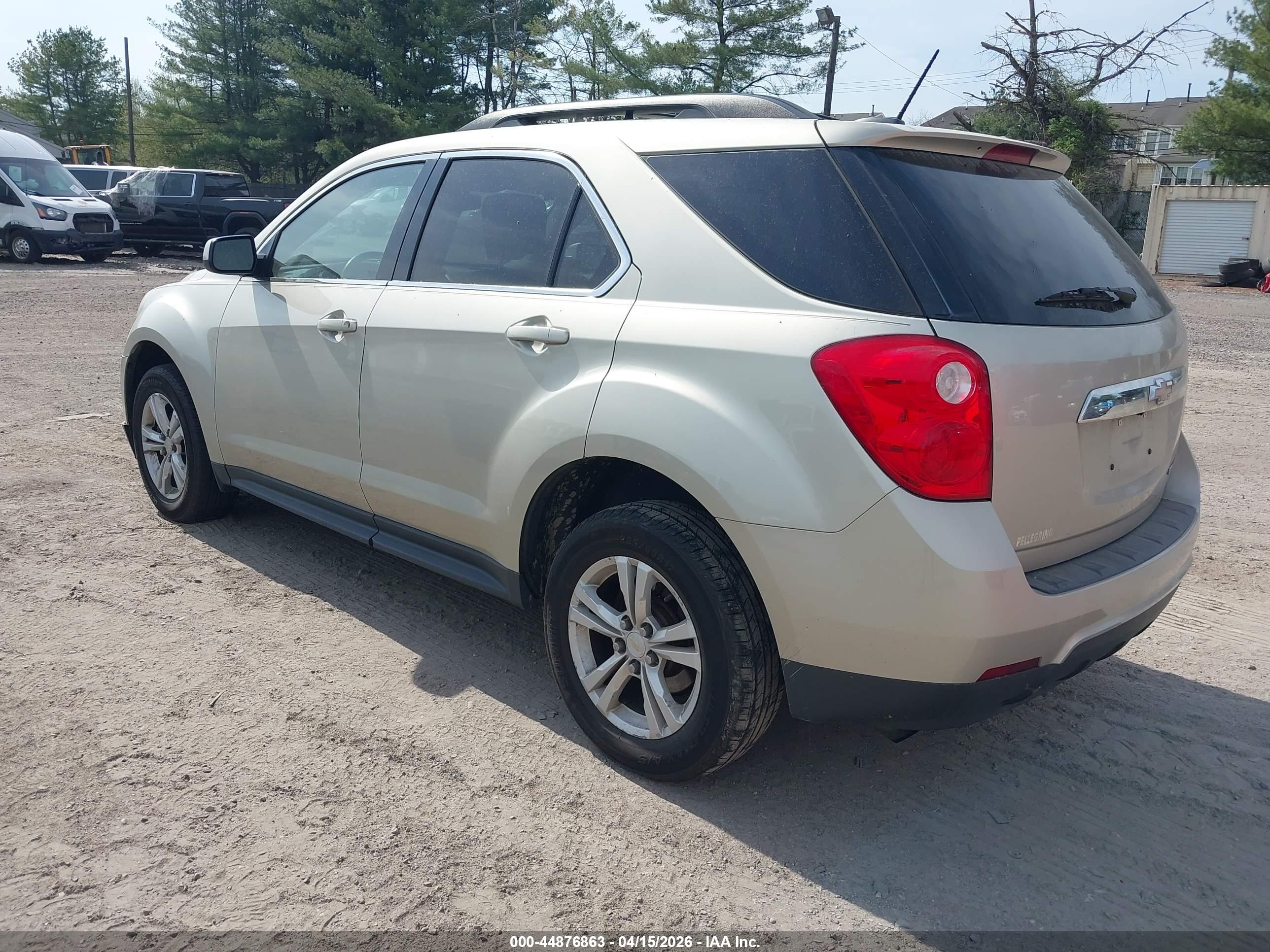 CHEVROLET EQUINOX image 3
