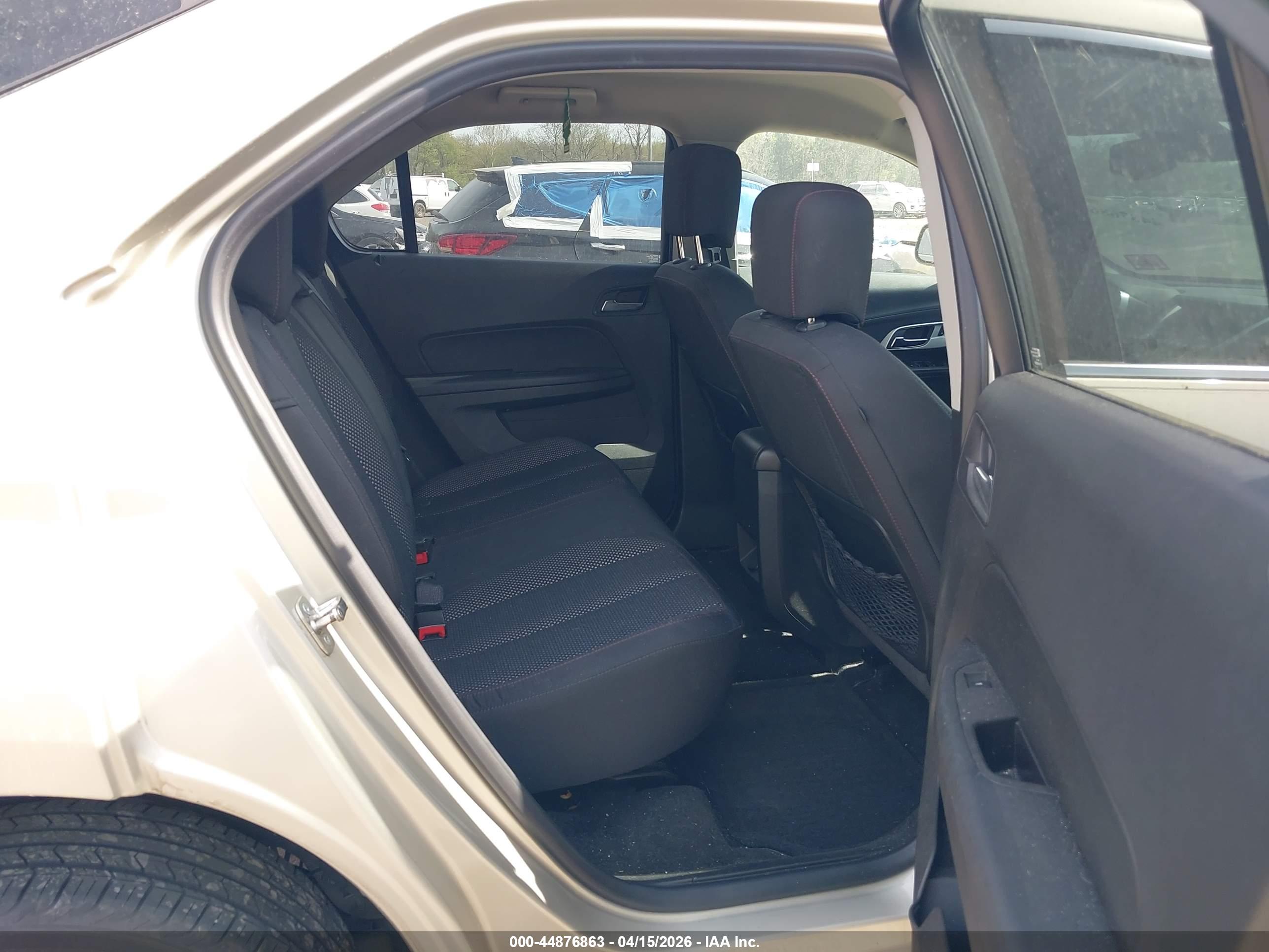 CHEVROLET EQUINOX image 8