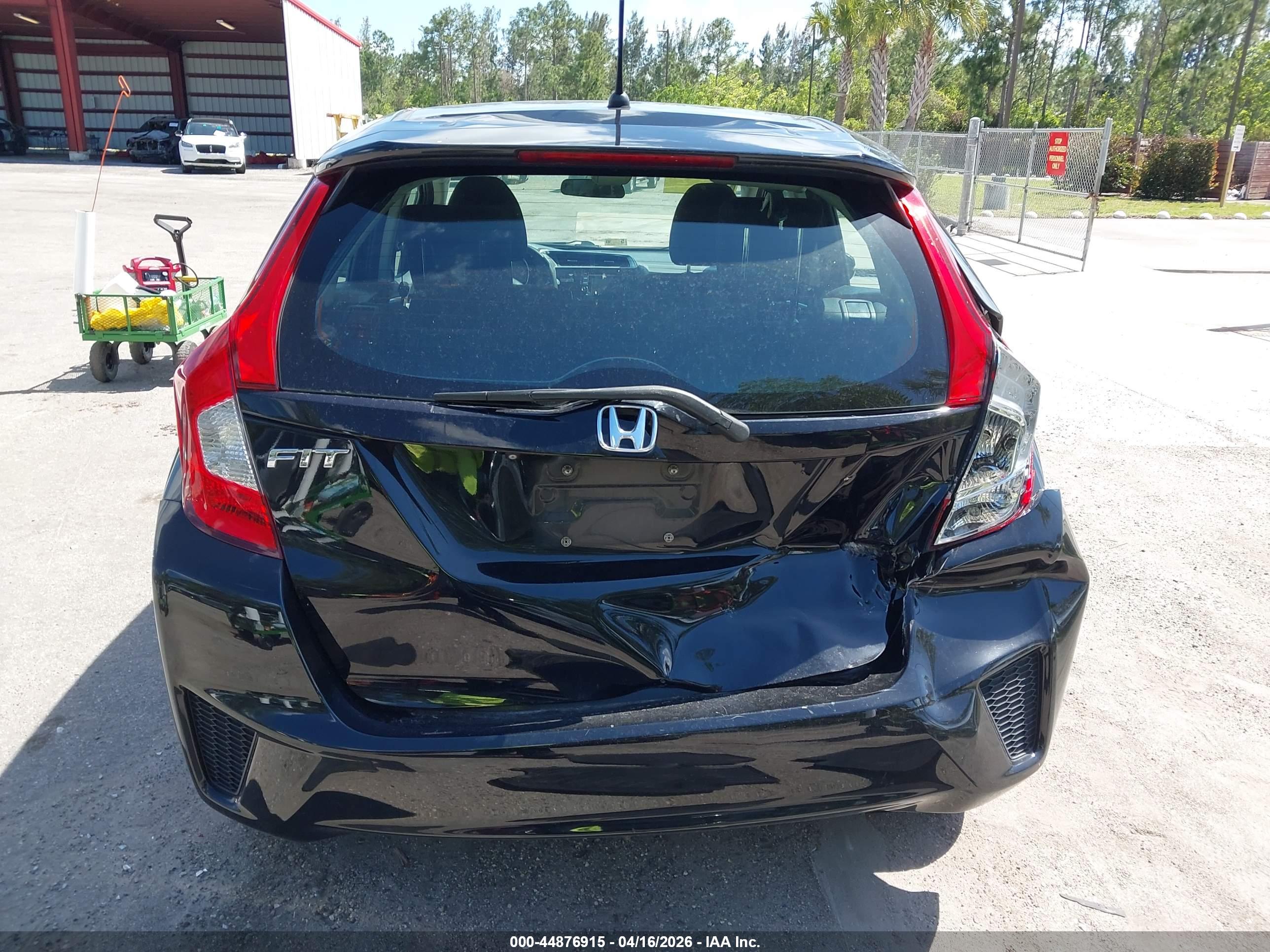HONDA FIT image 6