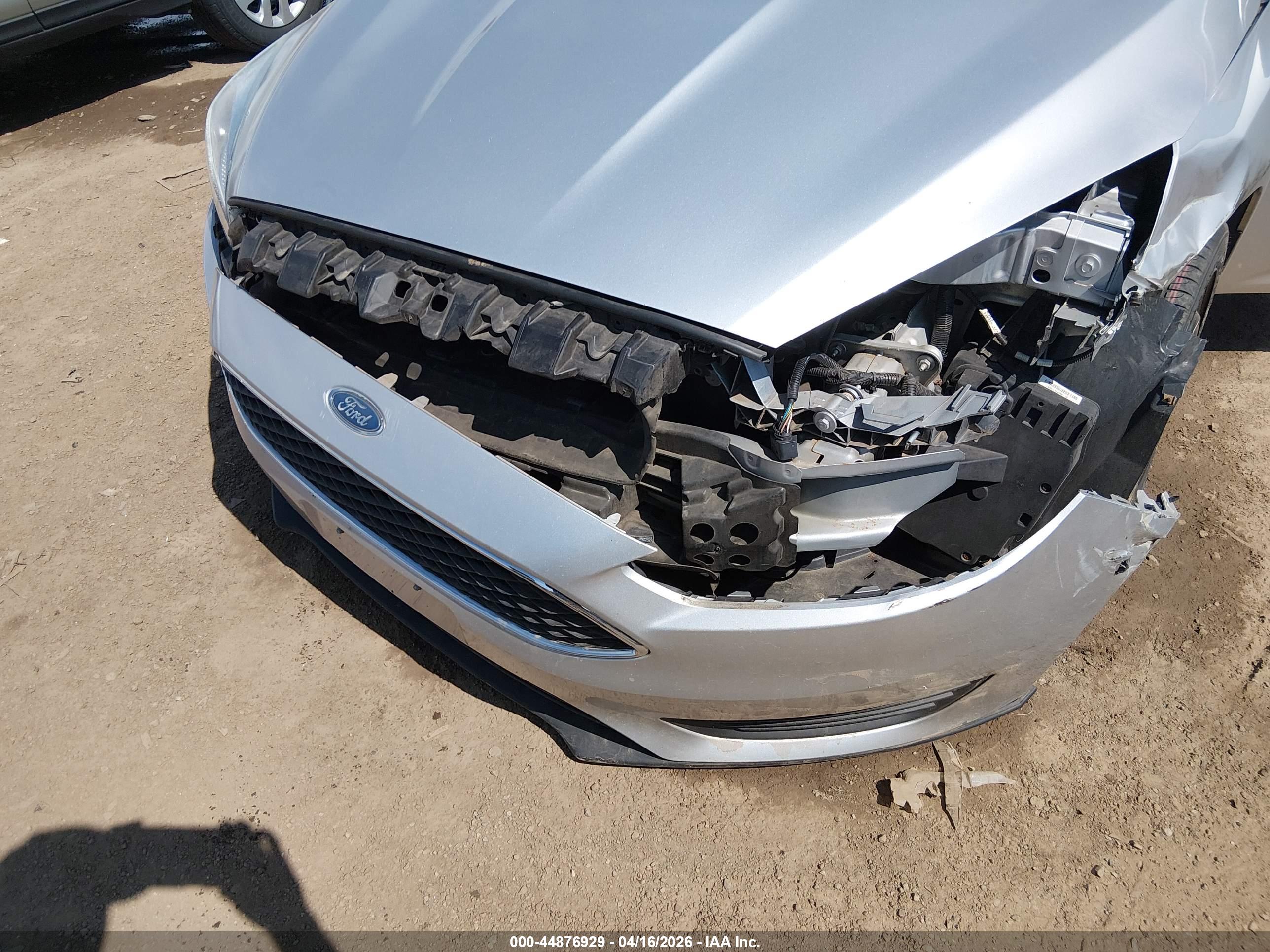 FORD FOCUS image 6