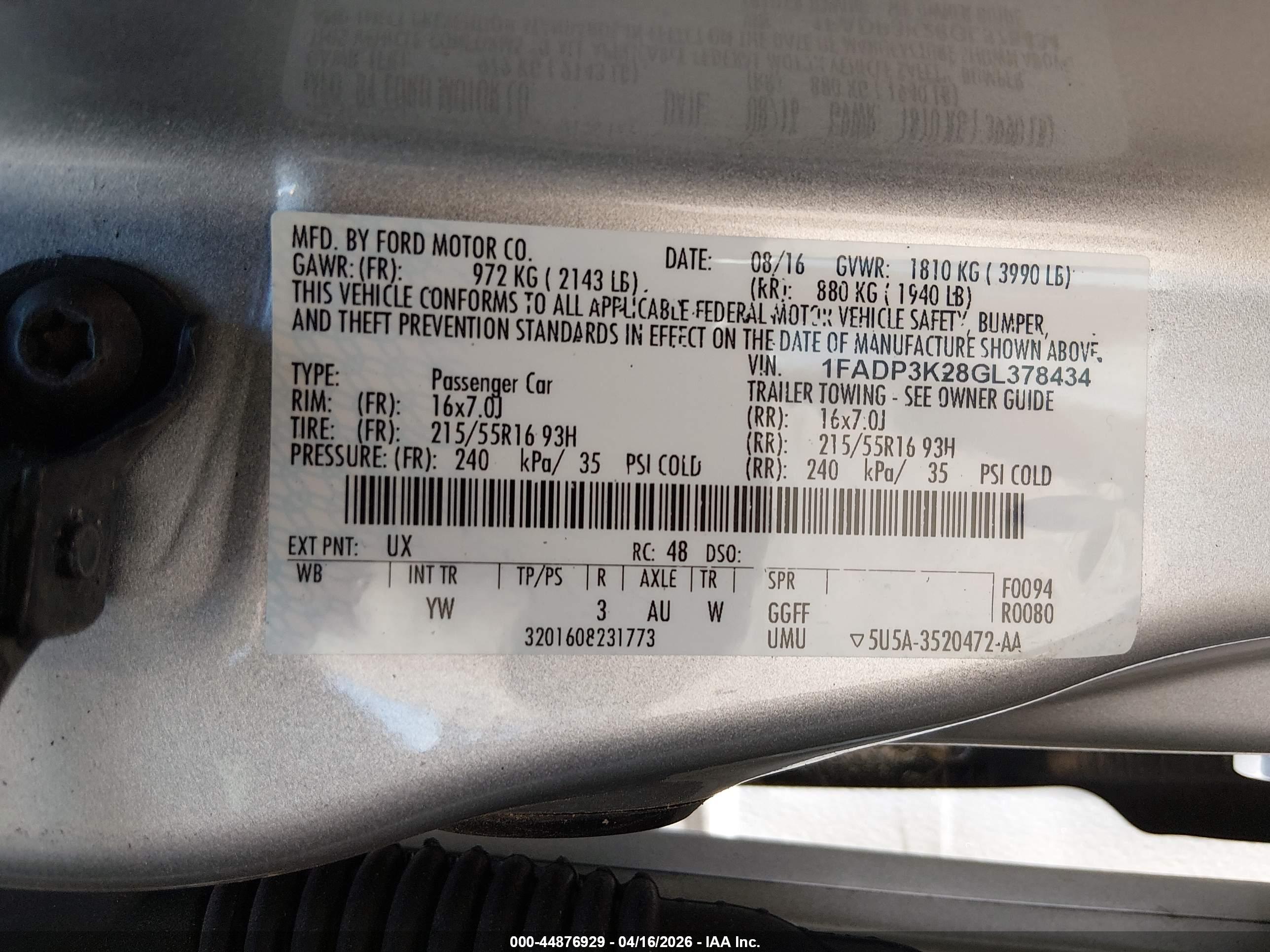 FORD FOCUS image 9