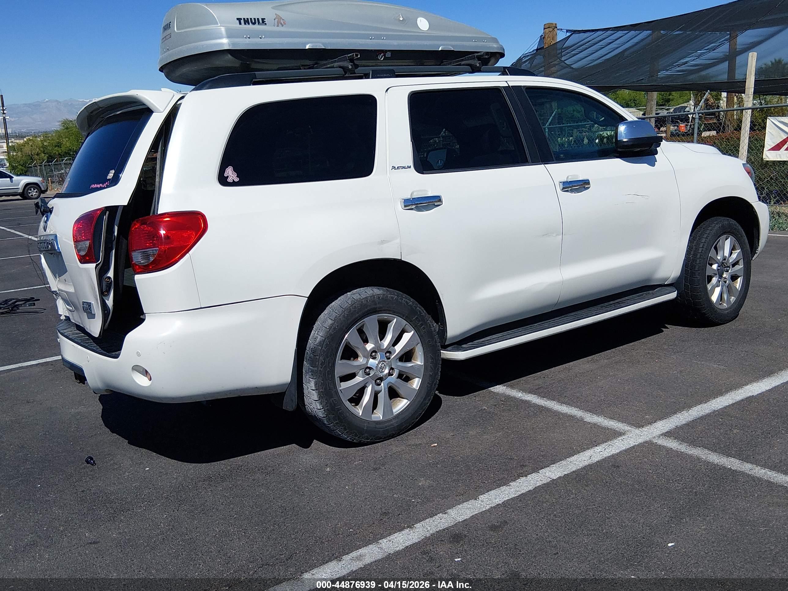 TOYOTA SEQUOIA image 4