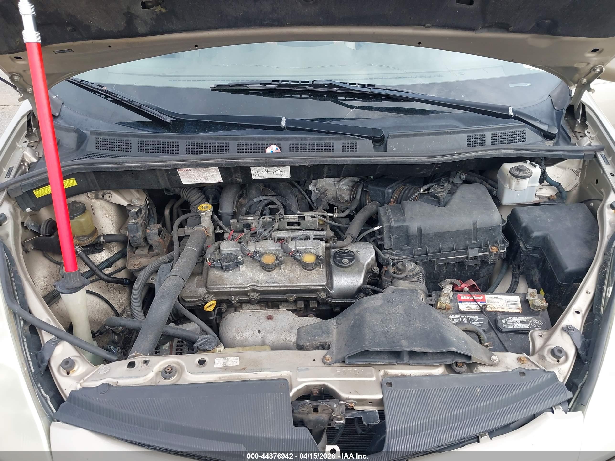 TOYOTA SIENNA image 10