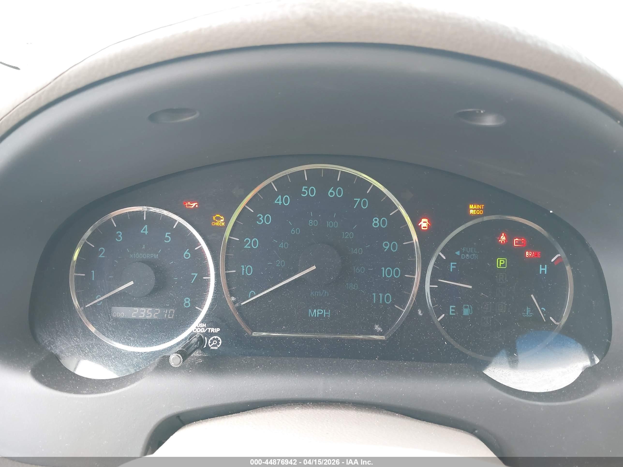TOYOTA SIENNA image 7