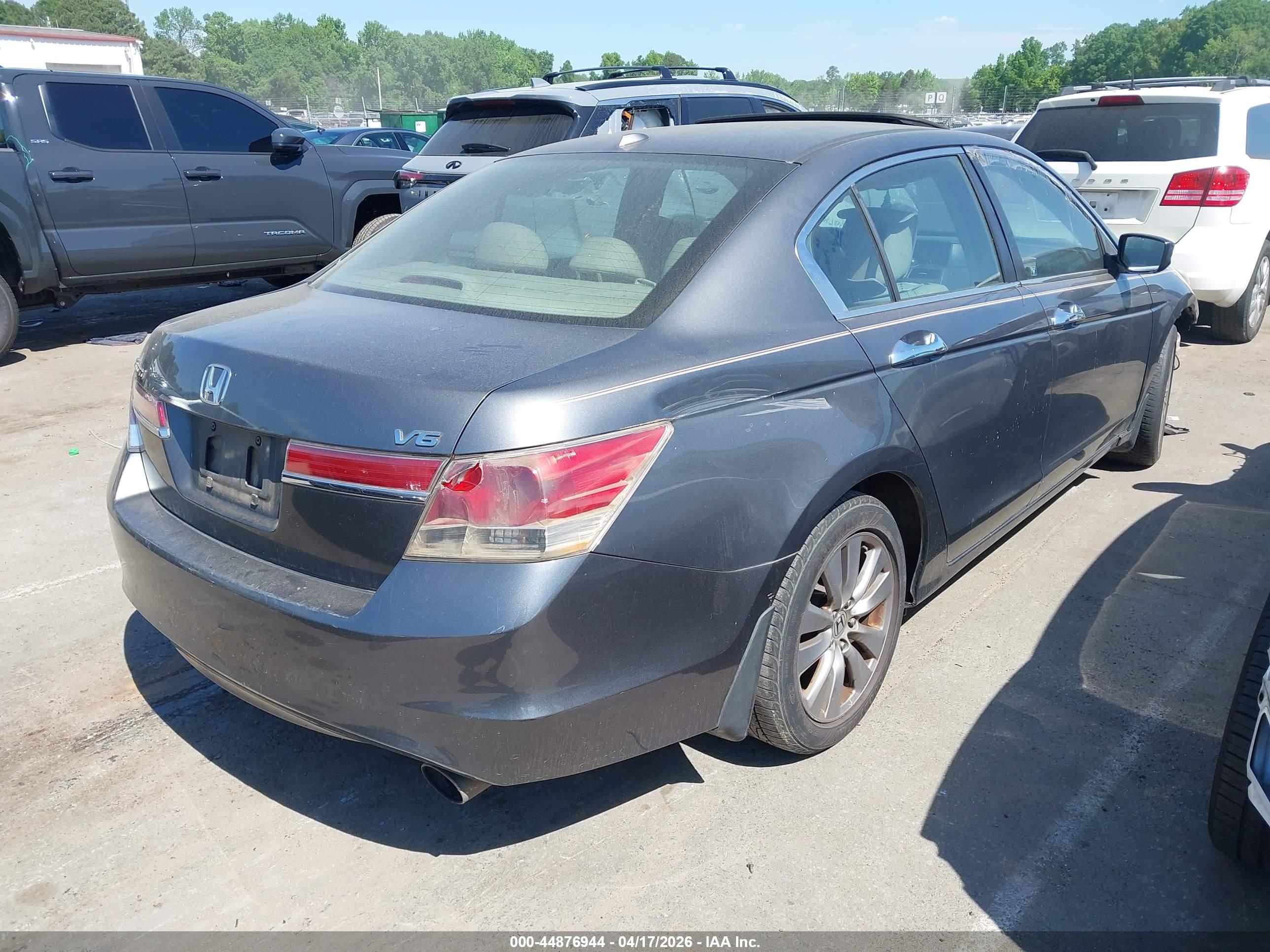 HONDA ACCORD image 4