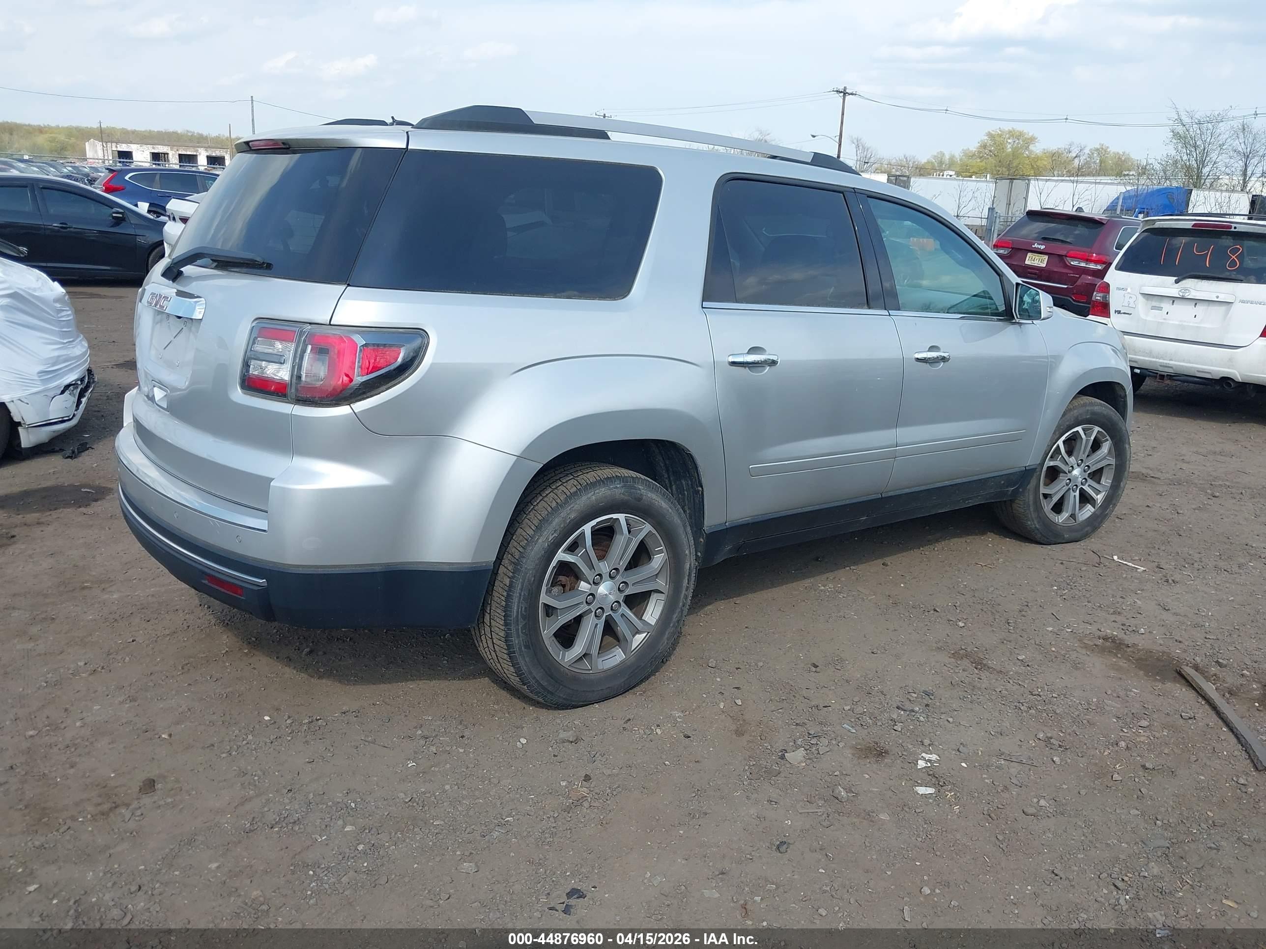 GMC ACADIA image 4