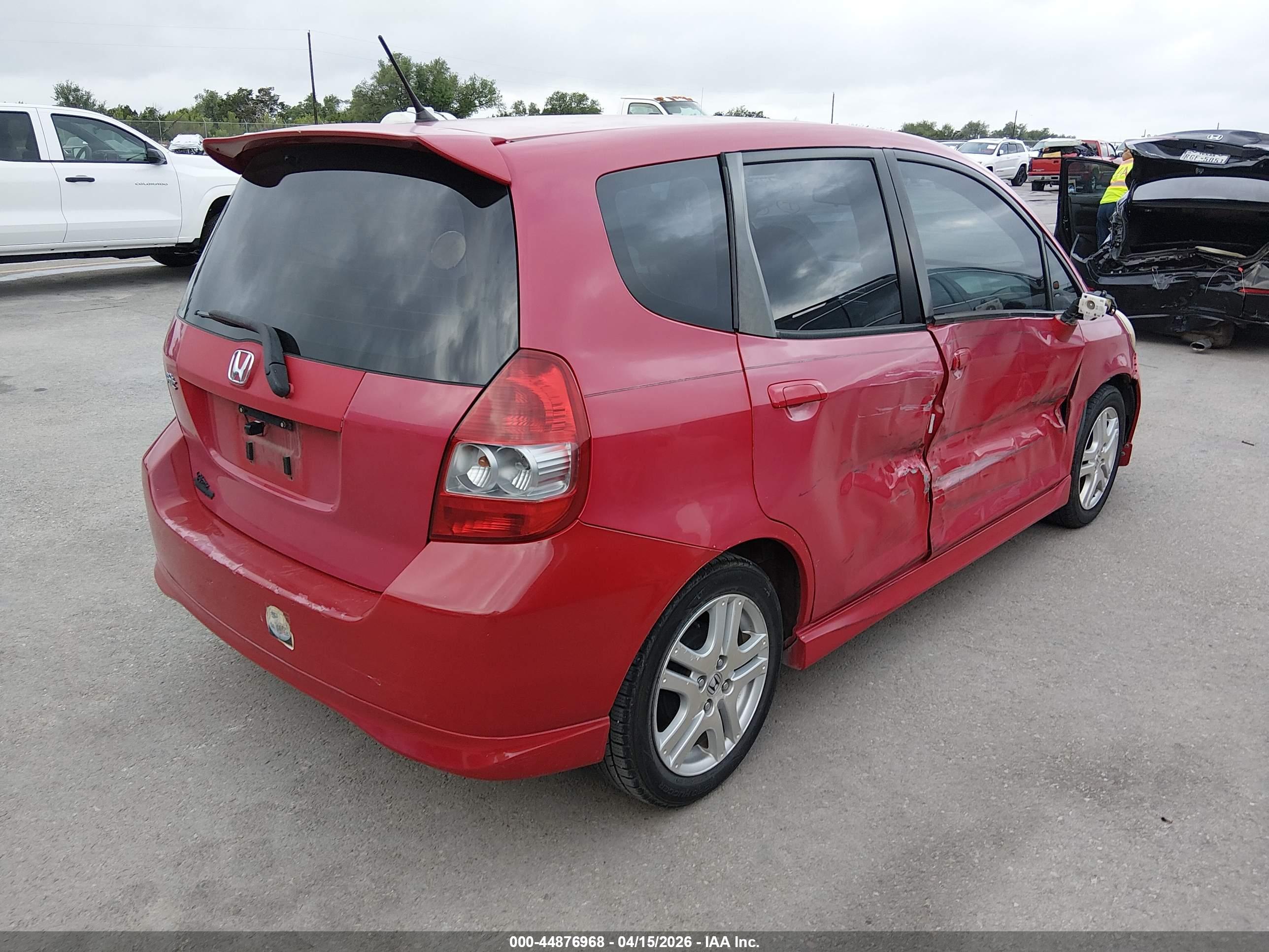 HONDA FIT image 4