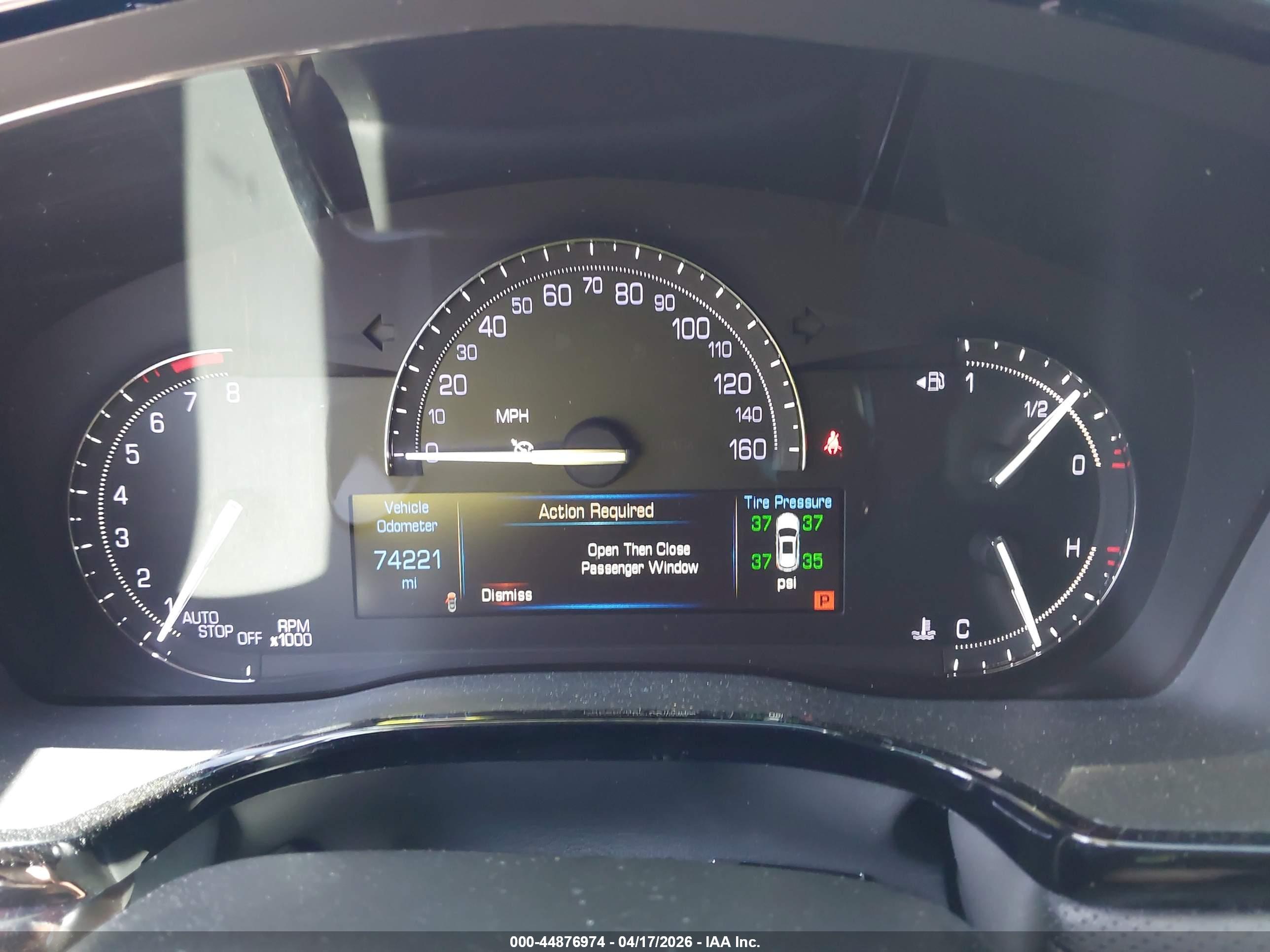 CADILLAC XT5 image 7