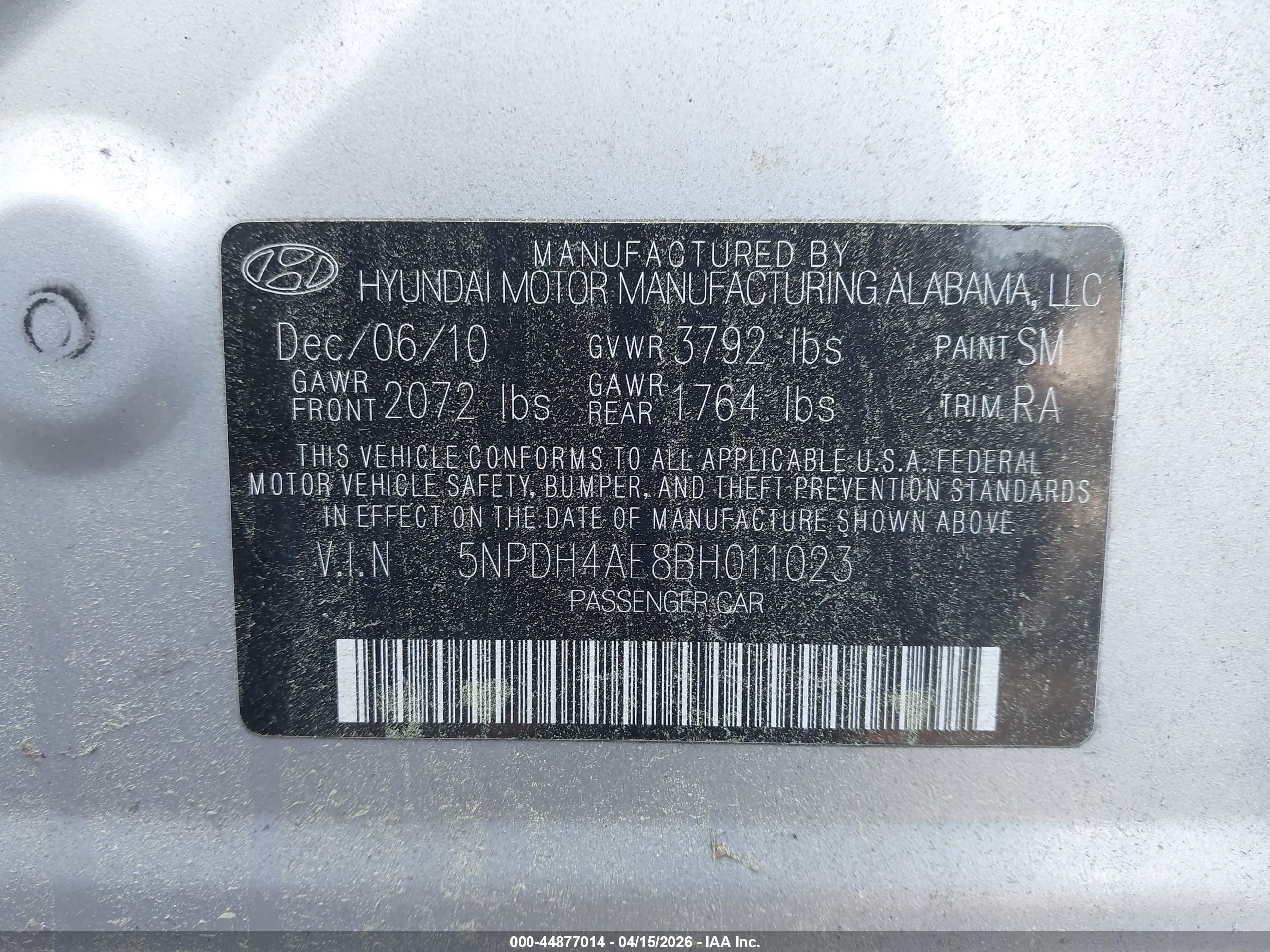 HYUNDAI ELANTRA image 9
