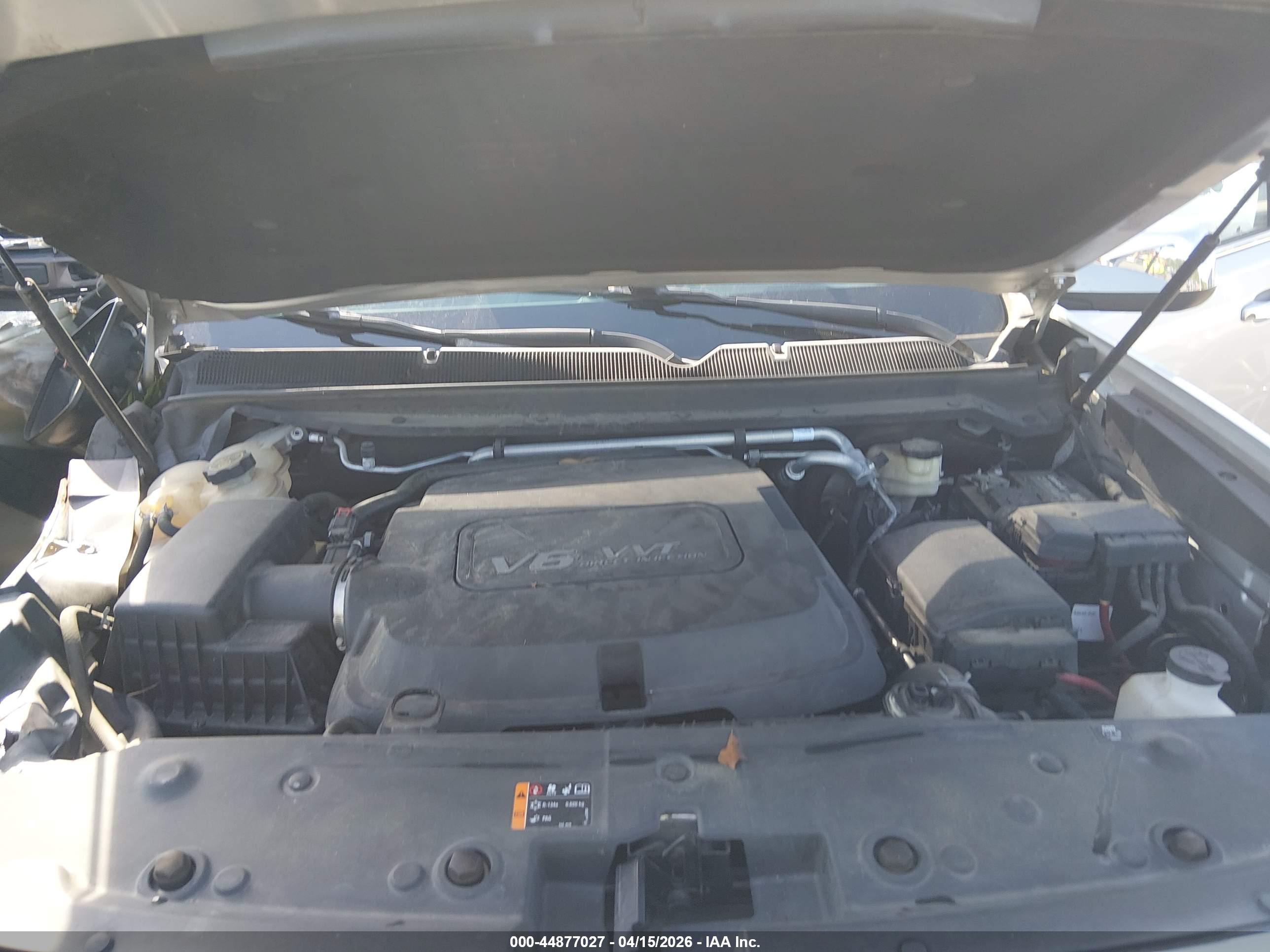 GMC CANYON image 10