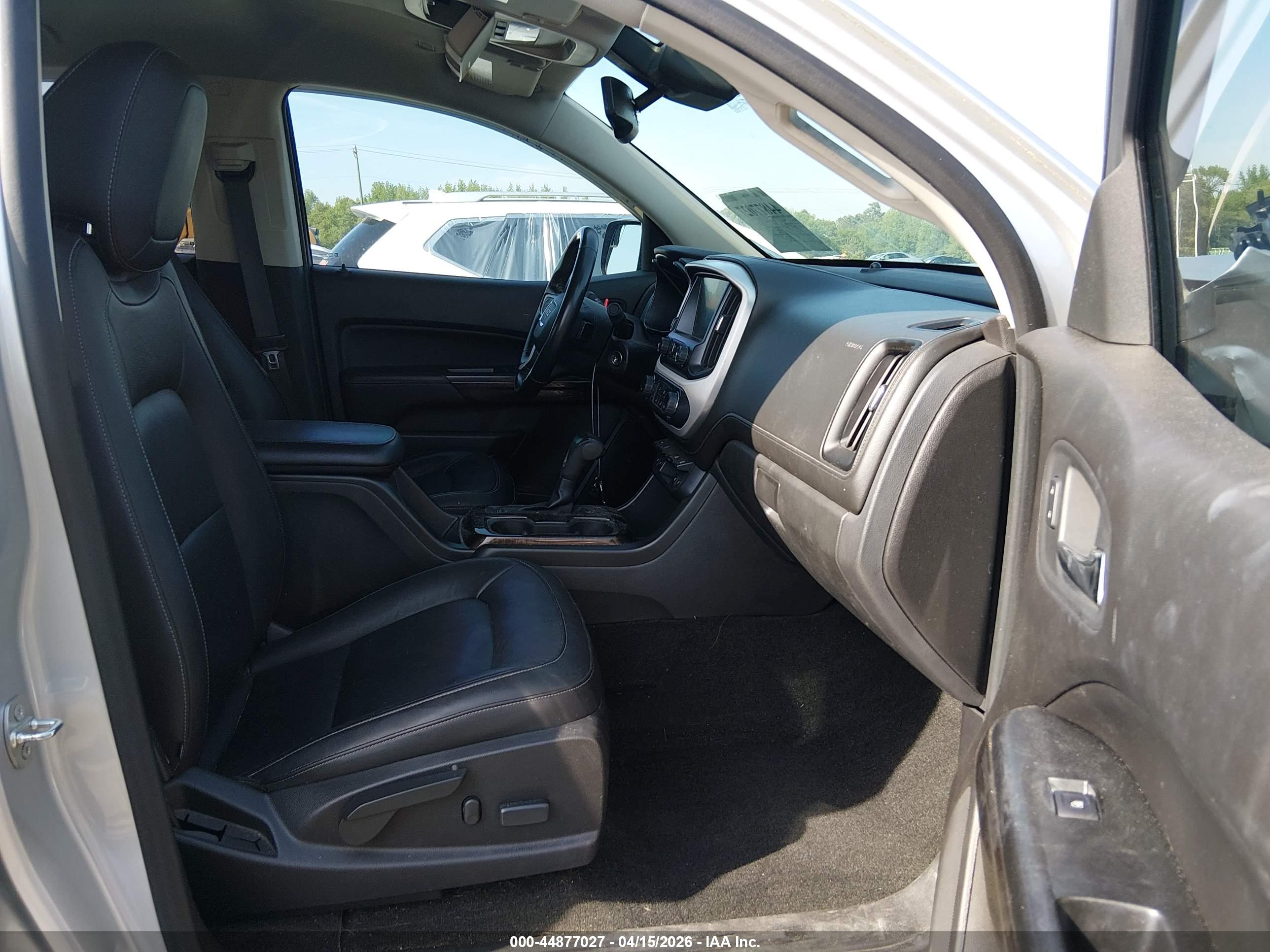 GMC CANYON image 5