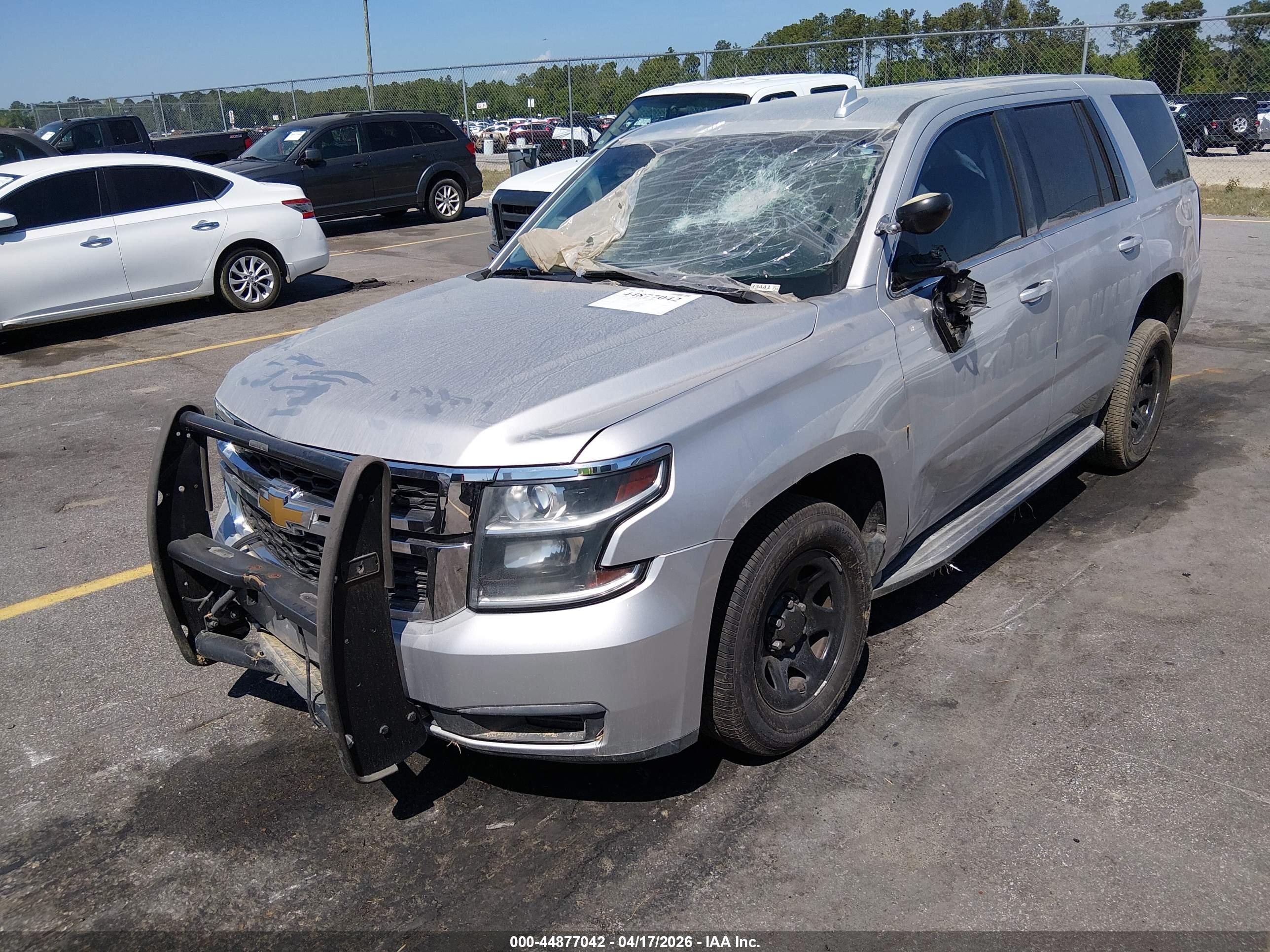 CHEVROLET TAHOE image 2
