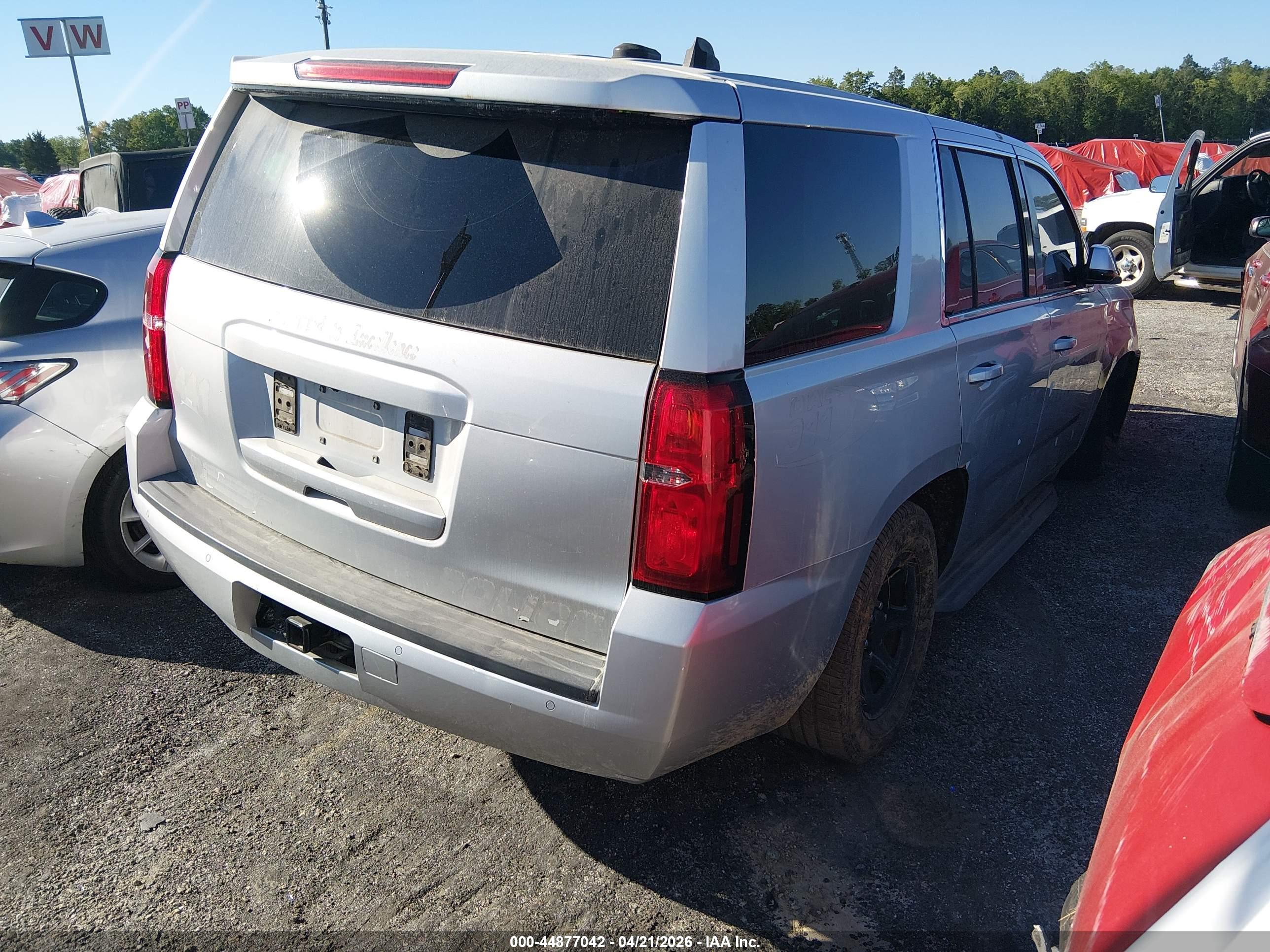 CHEVROLET TAHOE image 4