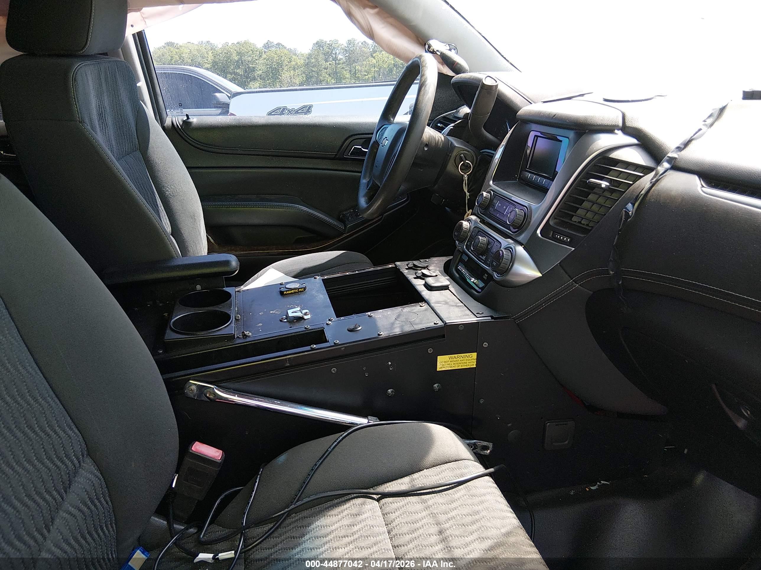 CHEVROLET TAHOE image 5