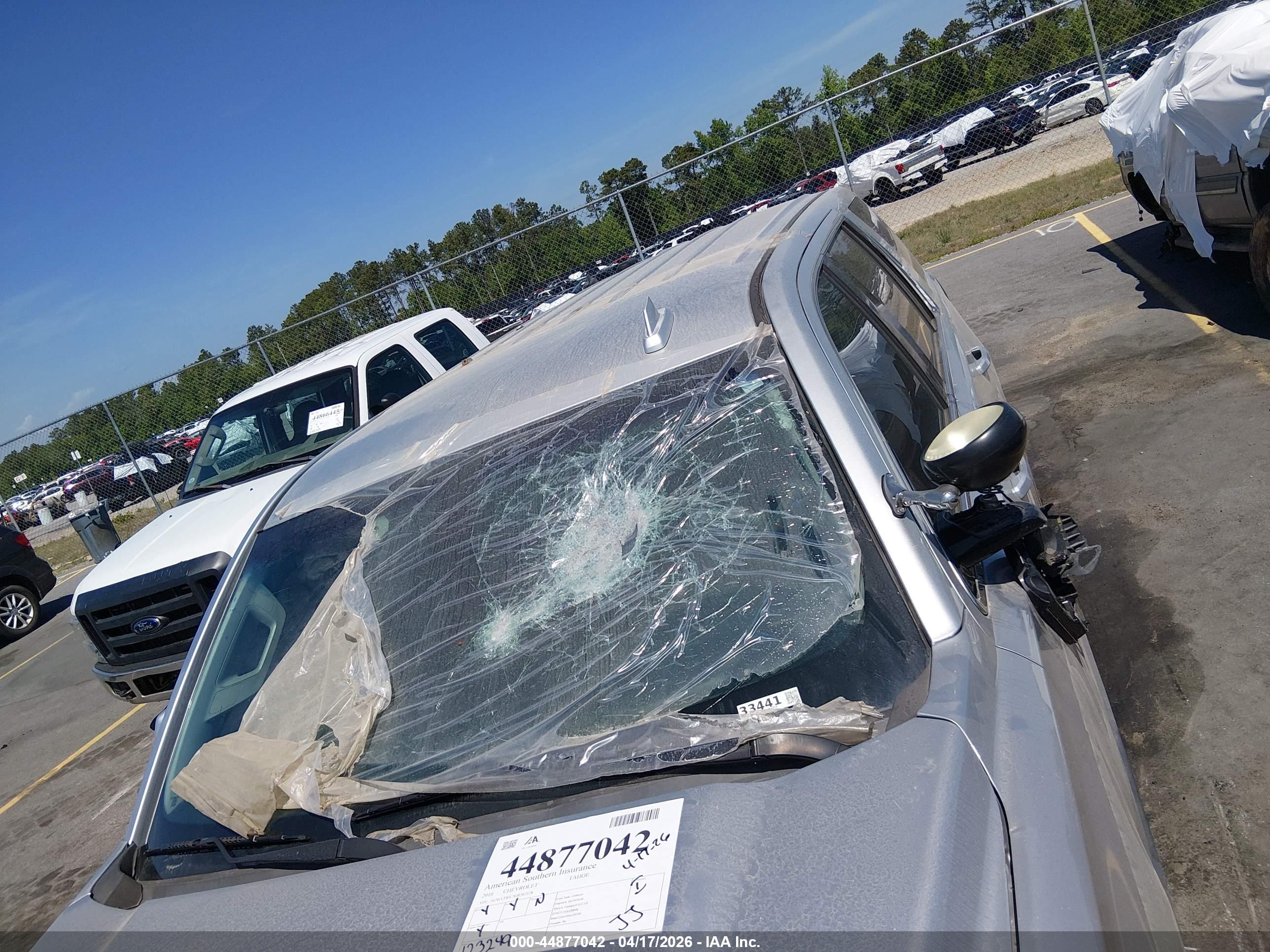 CHEVROLET TAHOE image 6