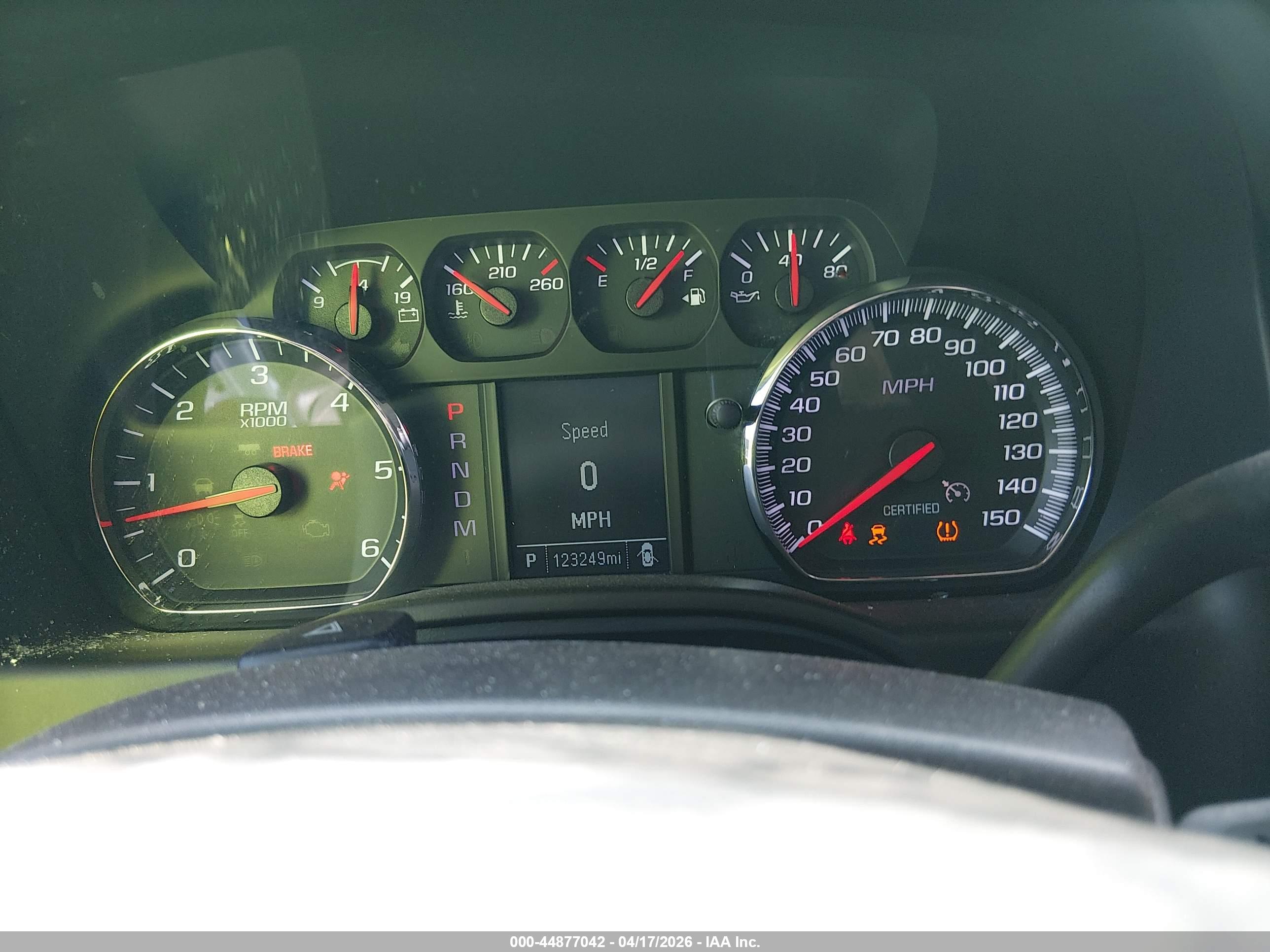 CHEVROLET TAHOE image 7