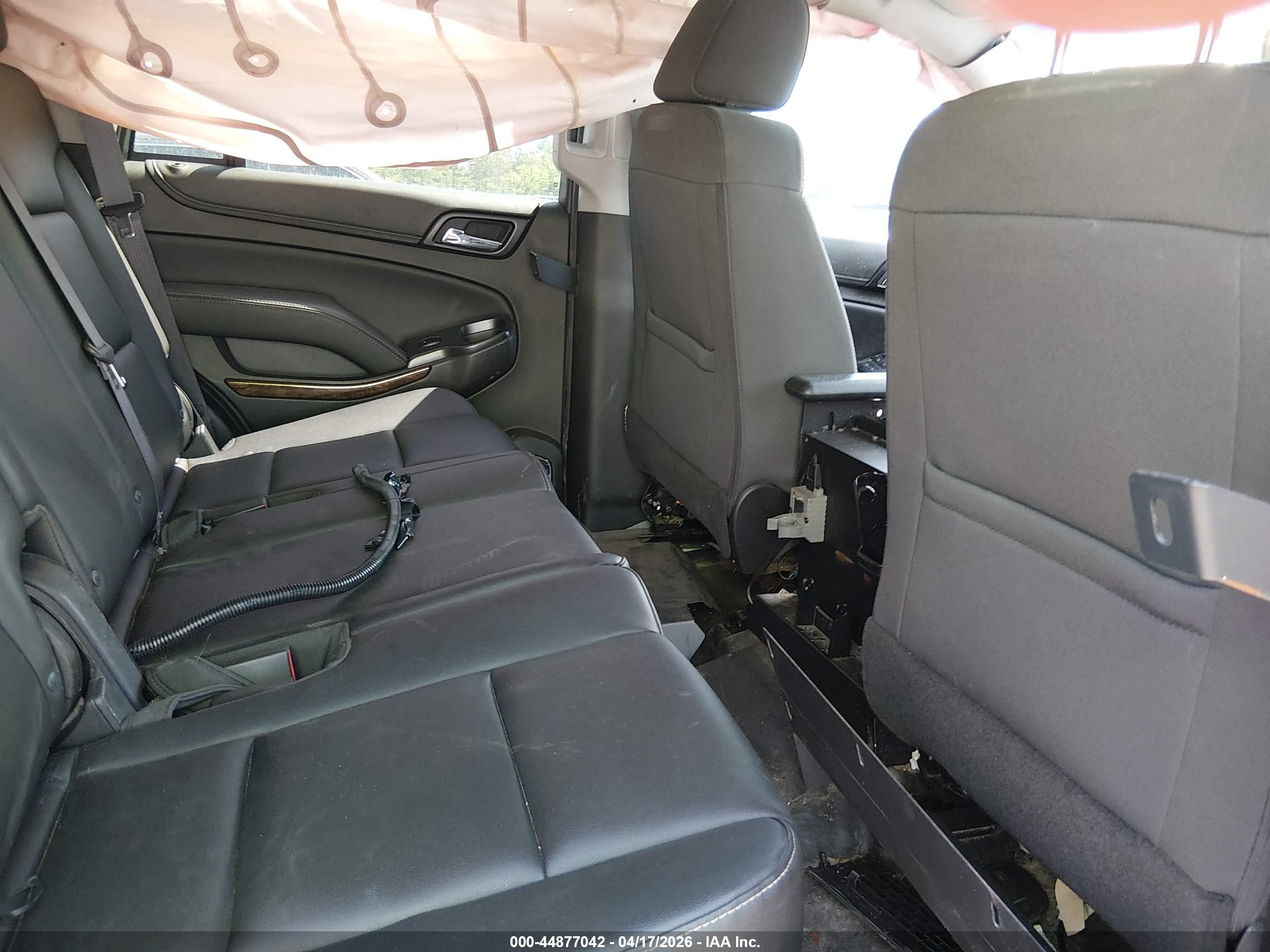 CHEVROLET TAHOE image 8
