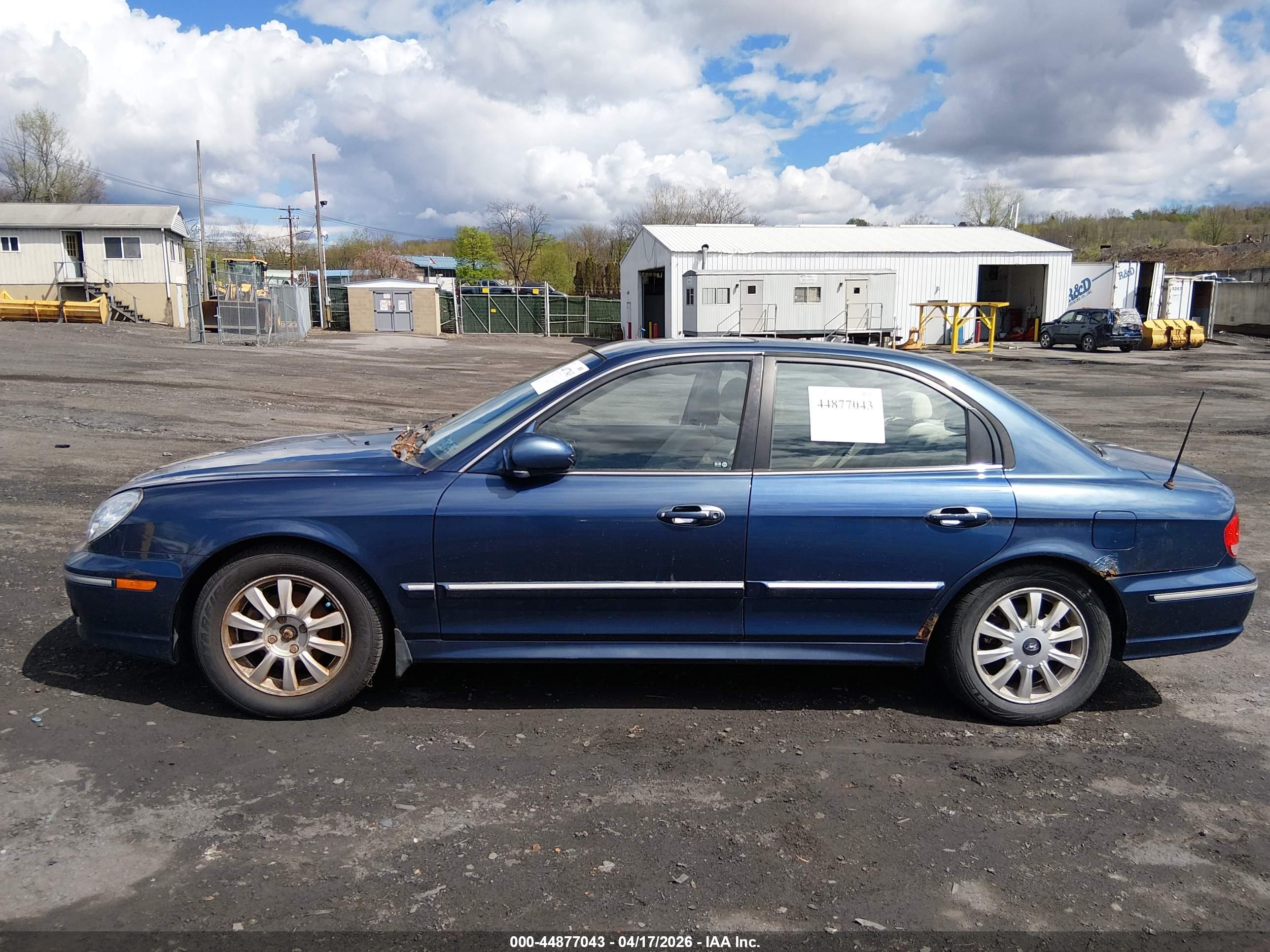 HYUNDAI SONATA image 6