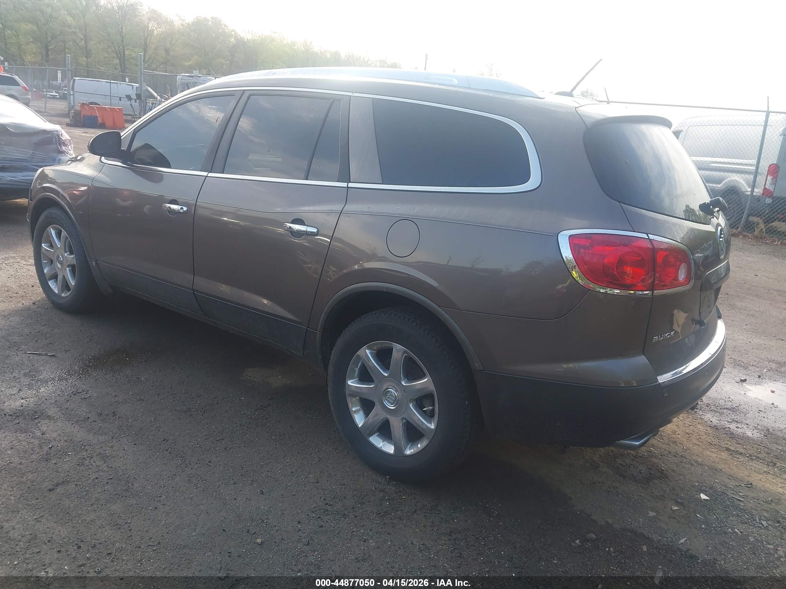 BUICK ENCLAVE image 3