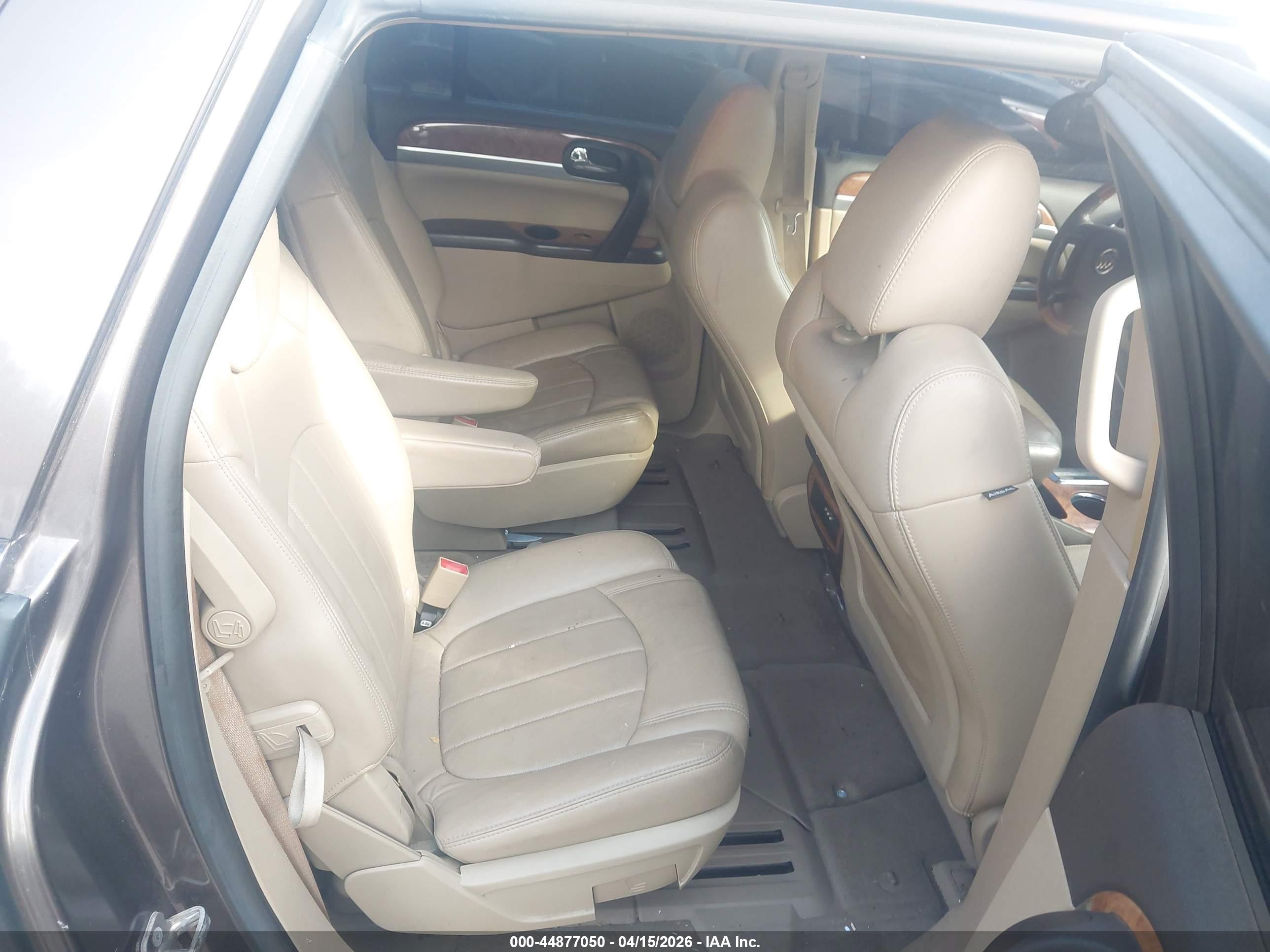 BUICK ENCLAVE image 8
