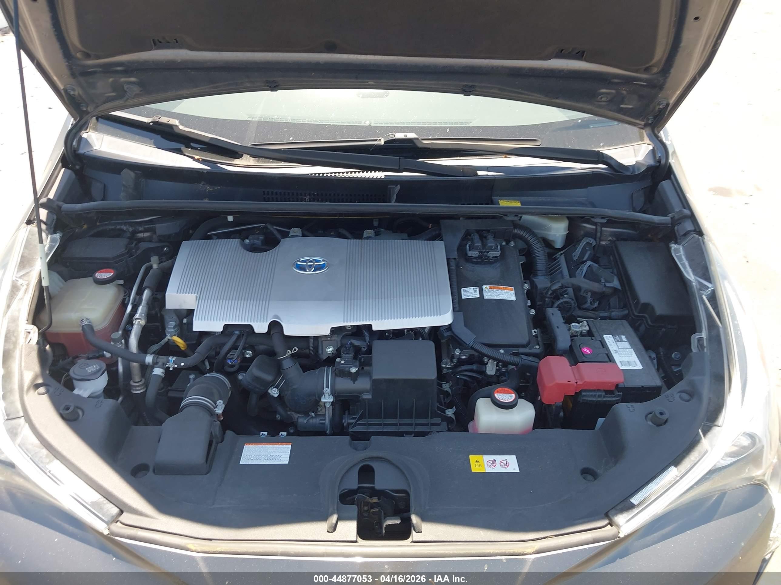 TOYOTA PRIUS image 10