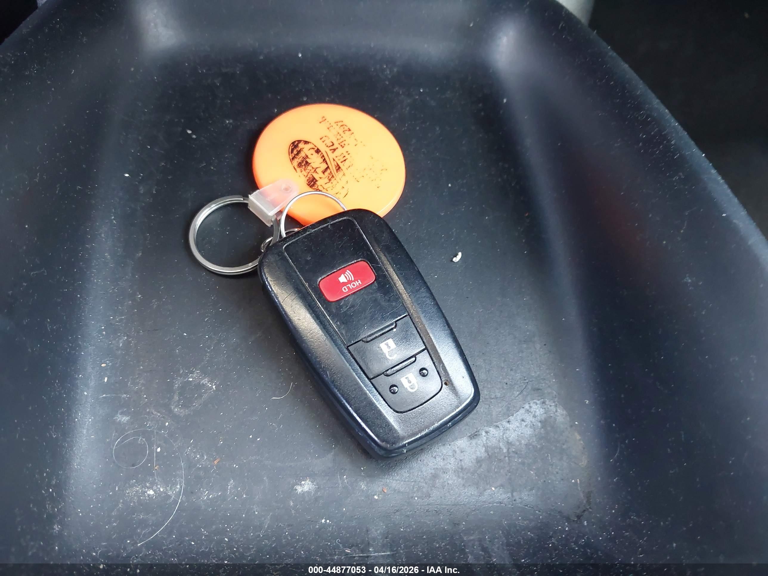TOYOTA PRIUS image 11