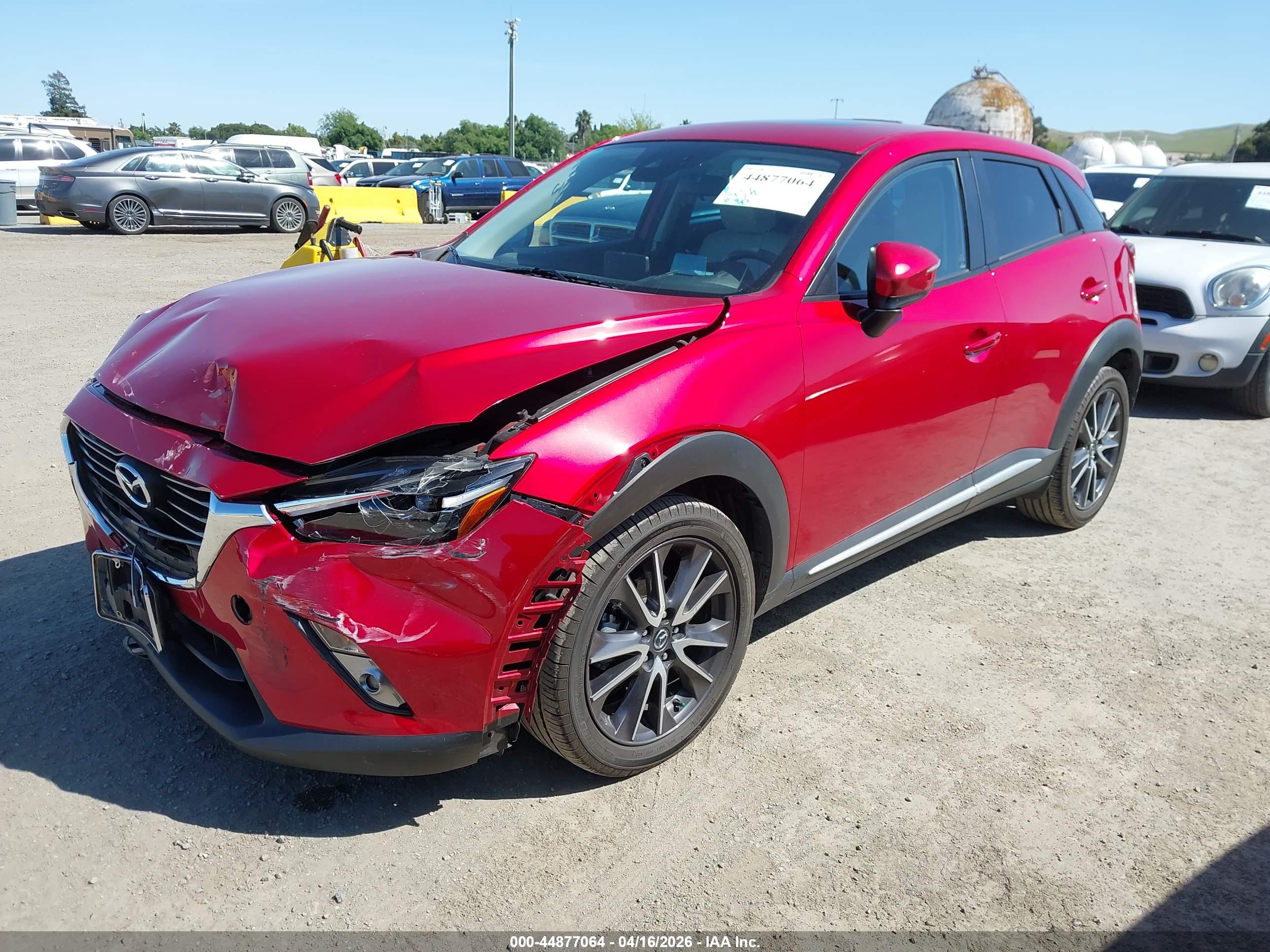 MAZDA CX-3 image 2
