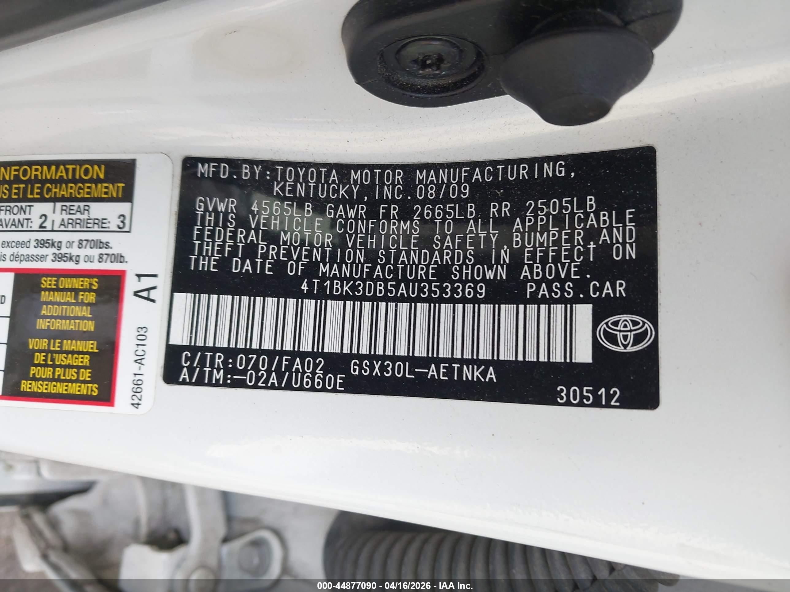 TOYOTA AVALON image 9
