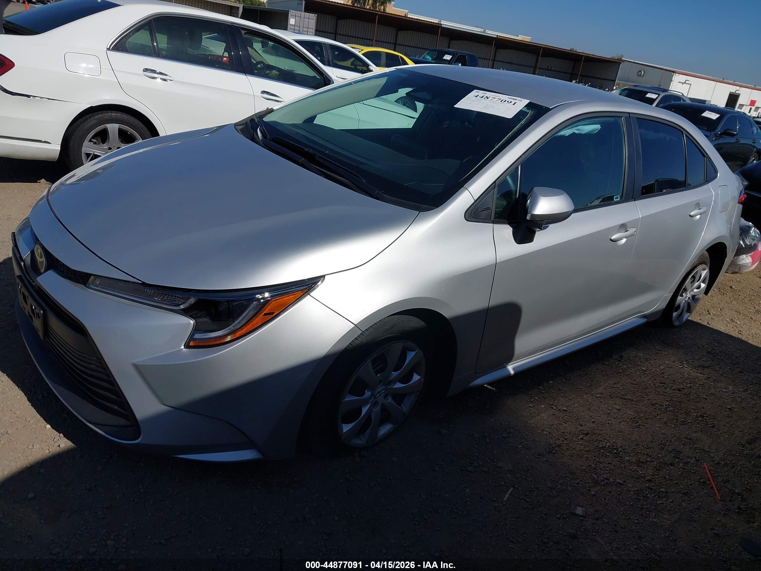 TOYOTA COROLLA image 2