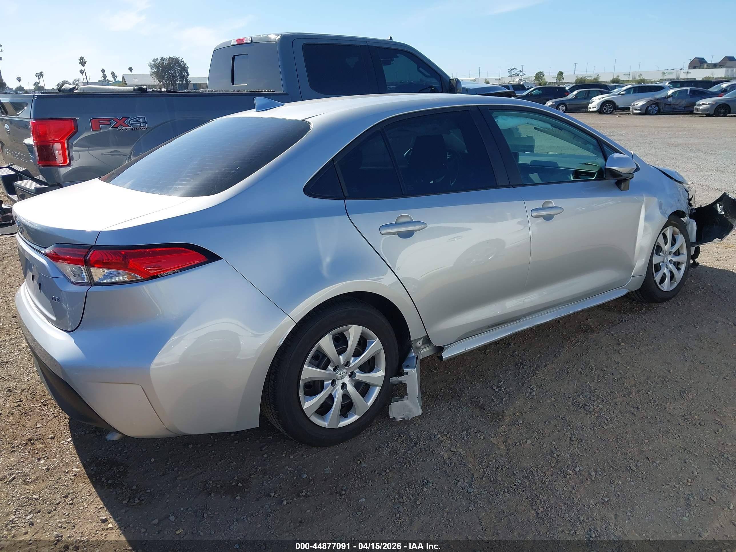 TOYOTA COROLLA image 4