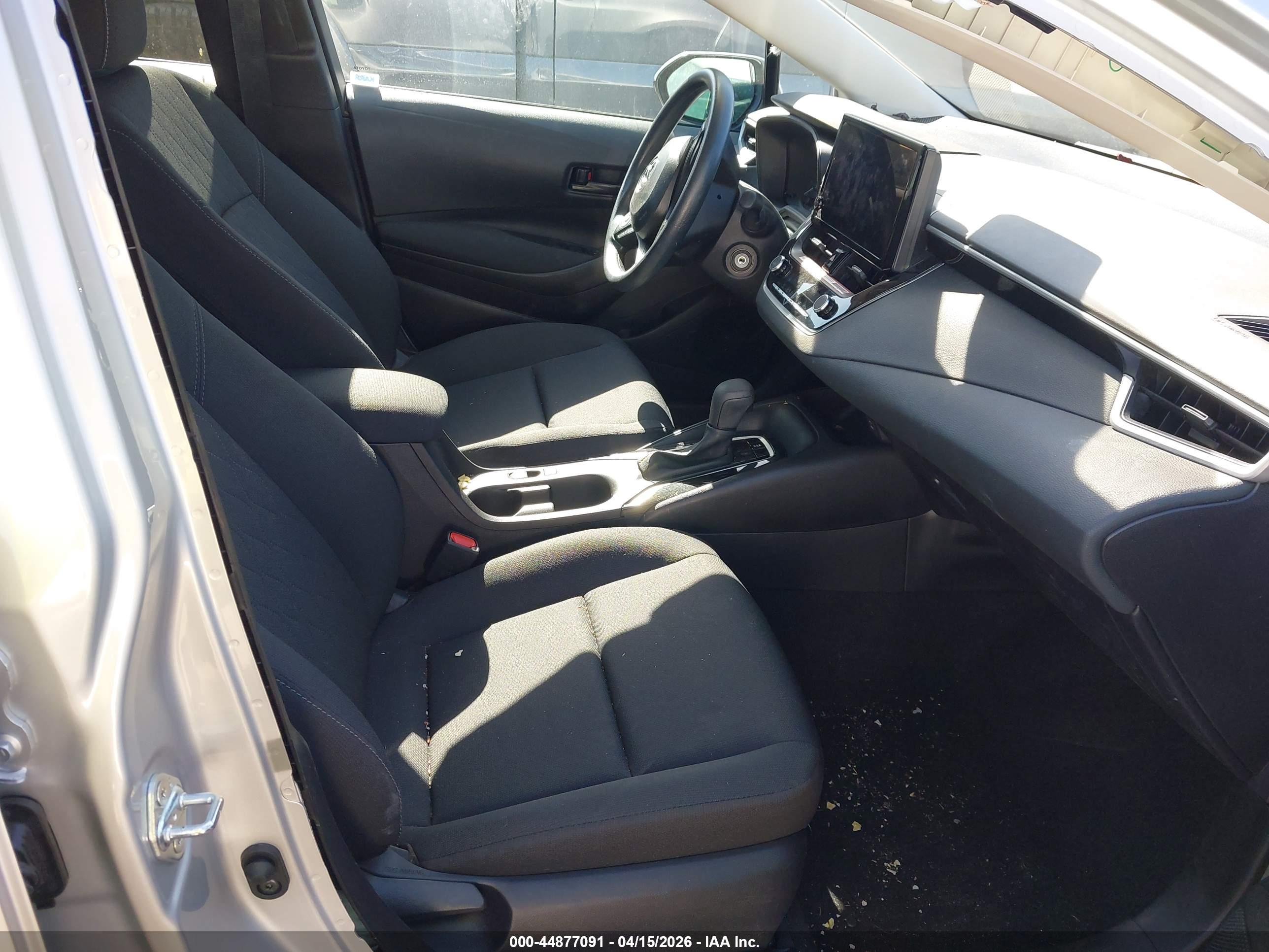 TOYOTA COROLLA image 5