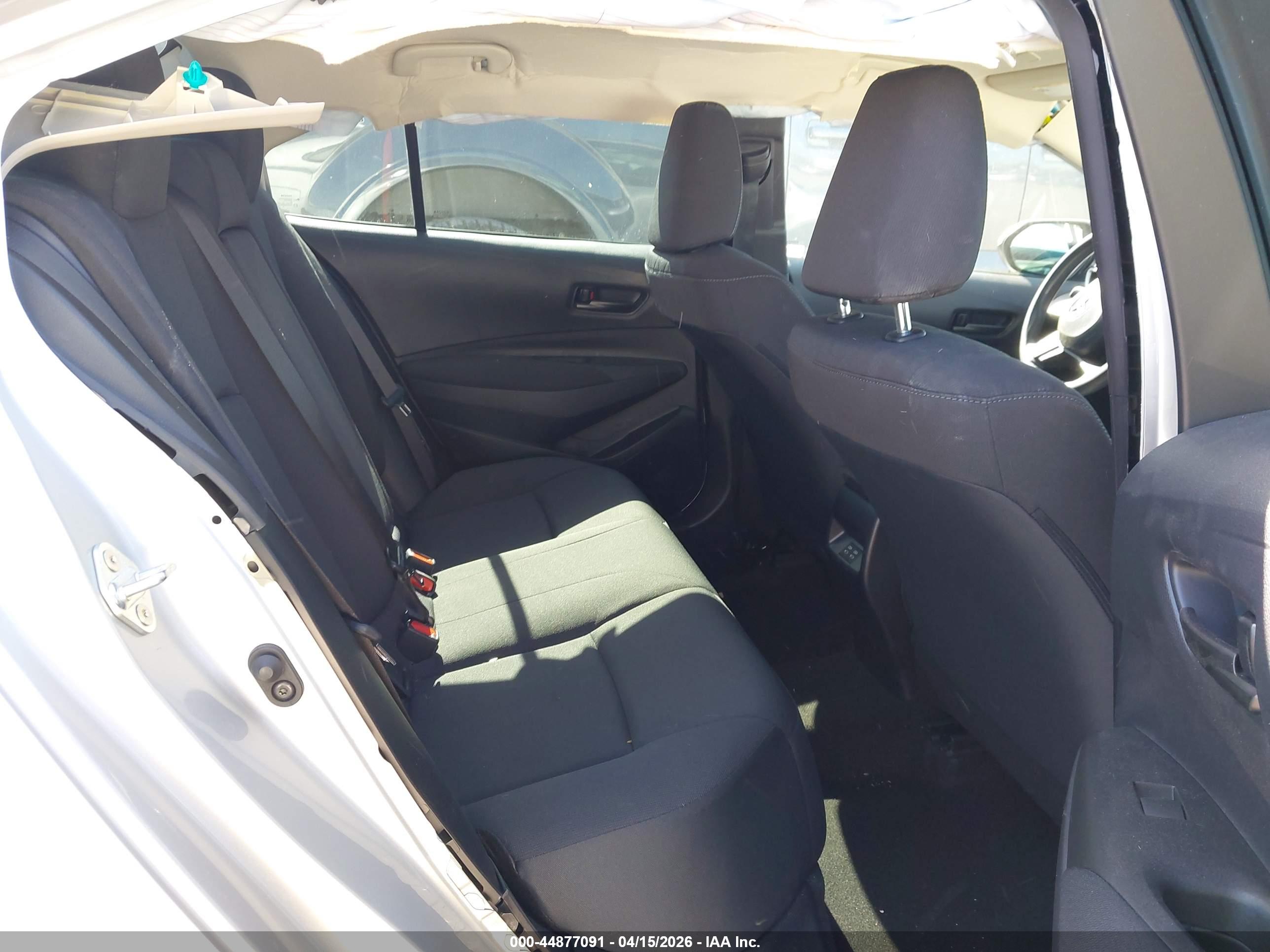 TOYOTA COROLLA image 8
