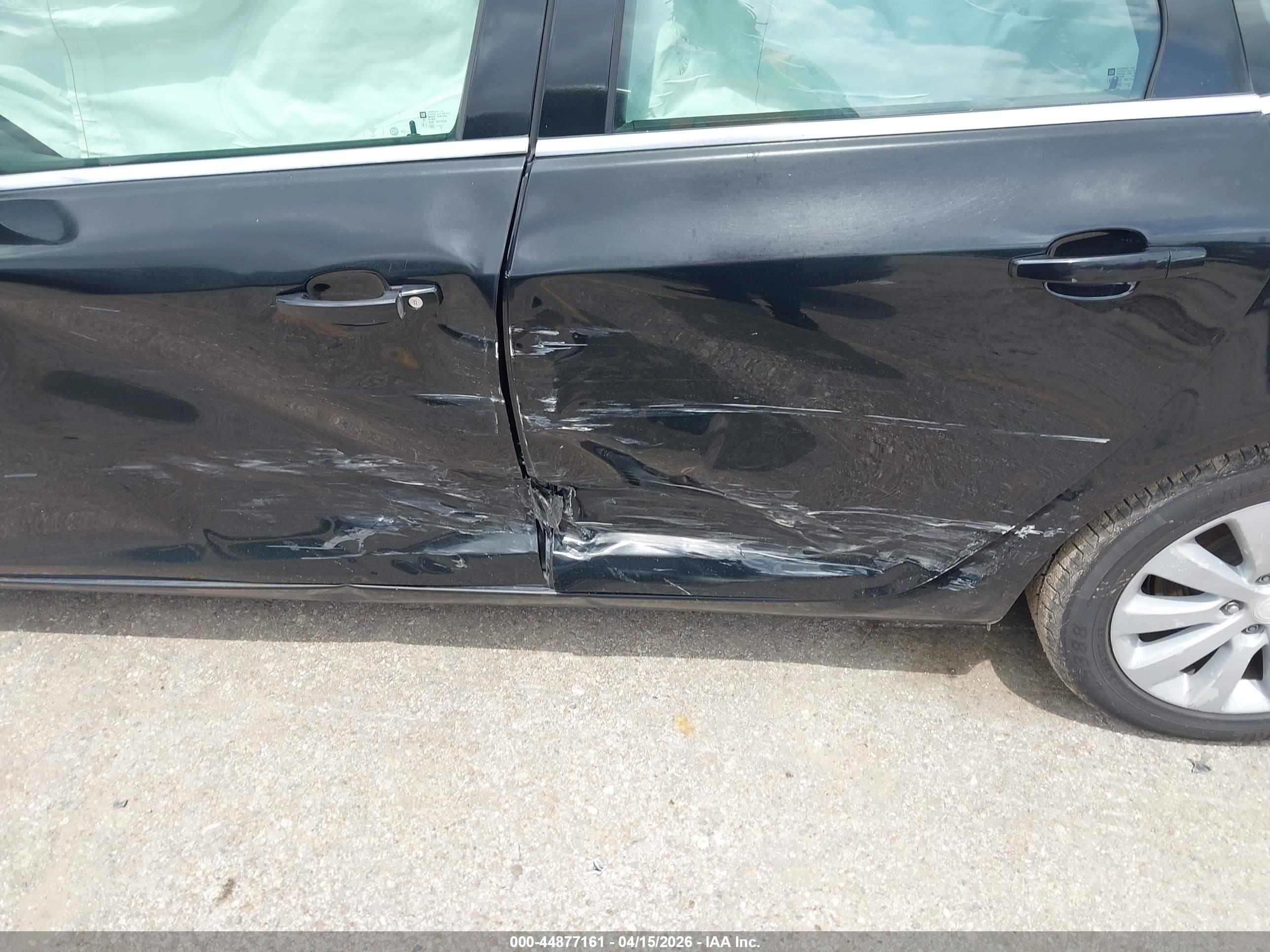 BUICK VERANO image 6