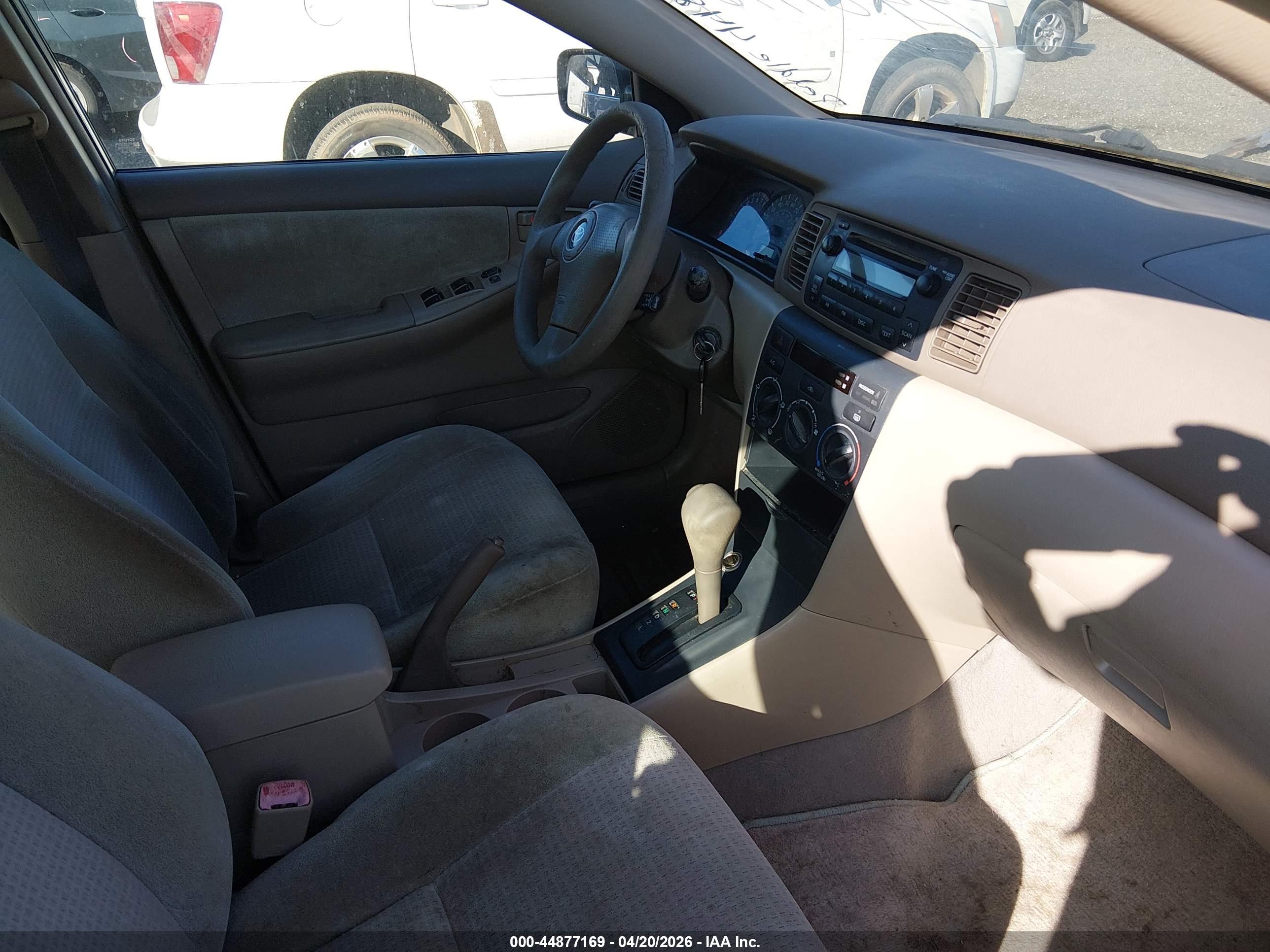 TOYOTA COROLLA image 5
