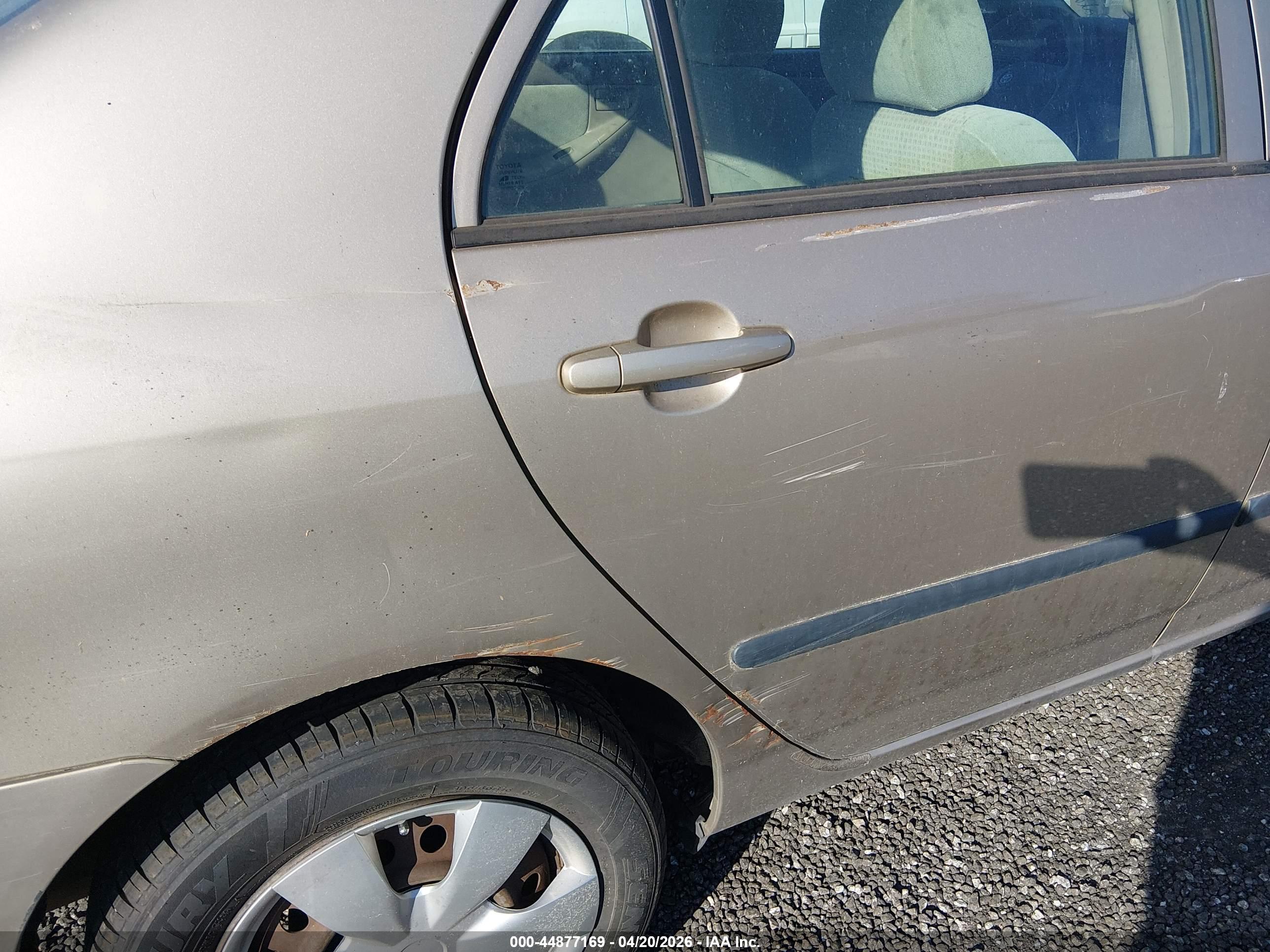 TOYOTA COROLLA image 6
