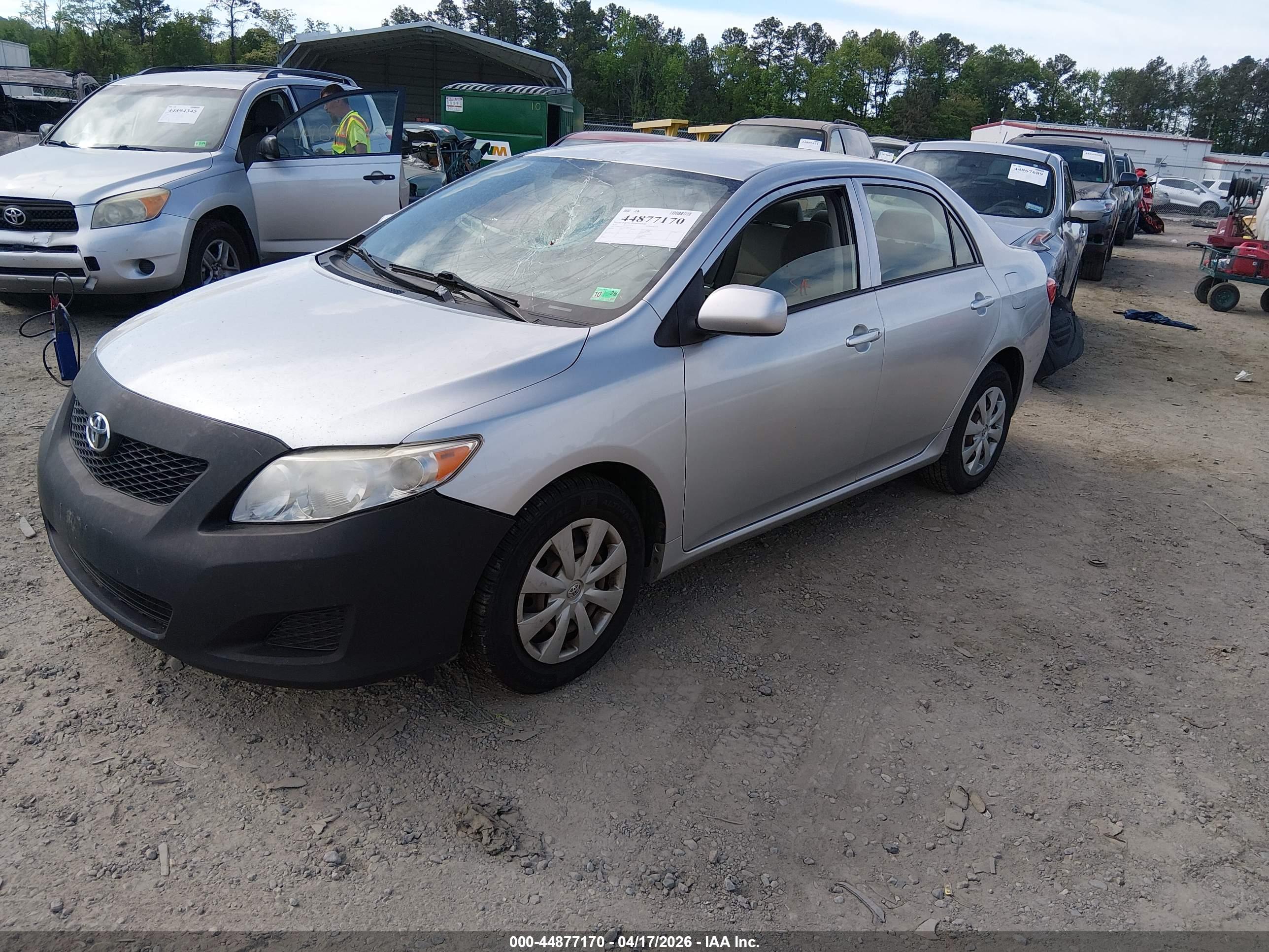 TOYOTA COROLLA image 2