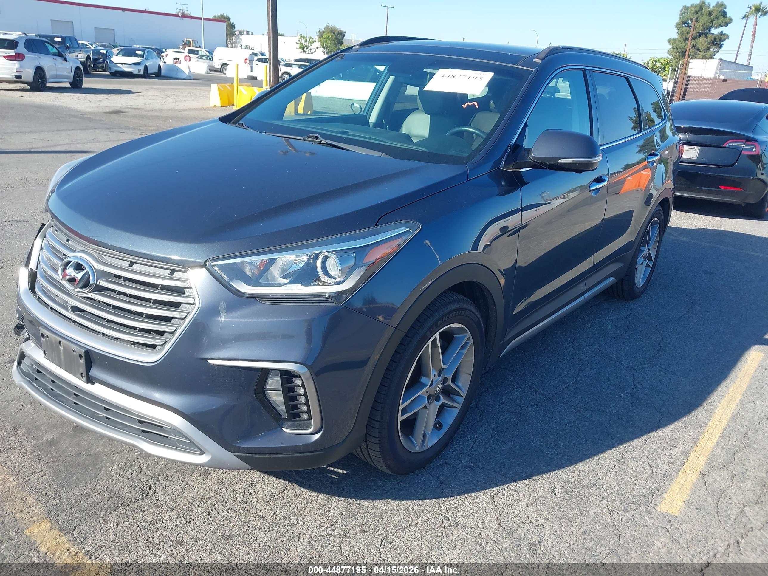 HYUNDAI SANTA image 2