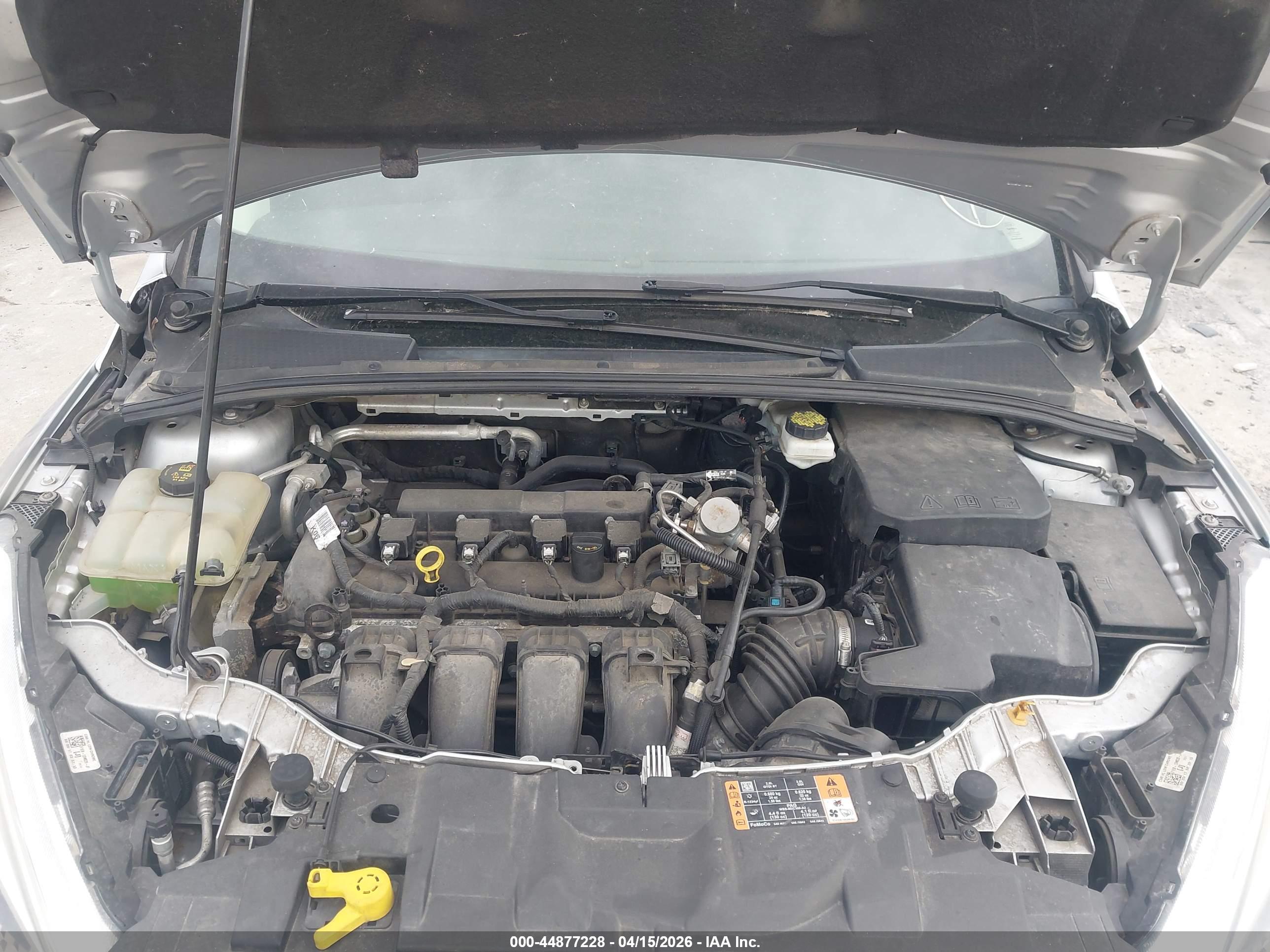FORD FOCUS image 10